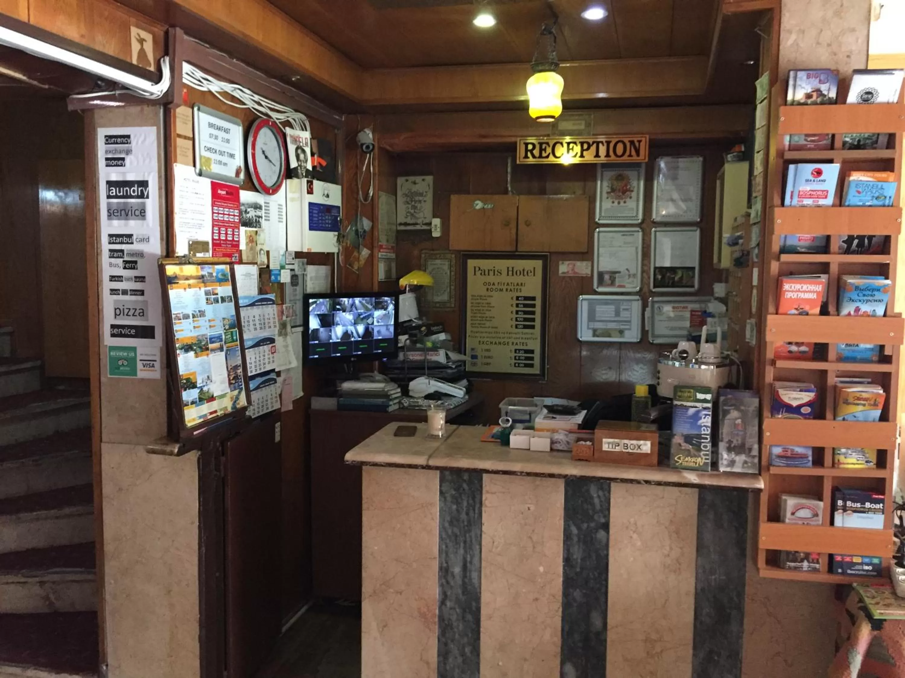 Lobby or reception in Paris Hotel