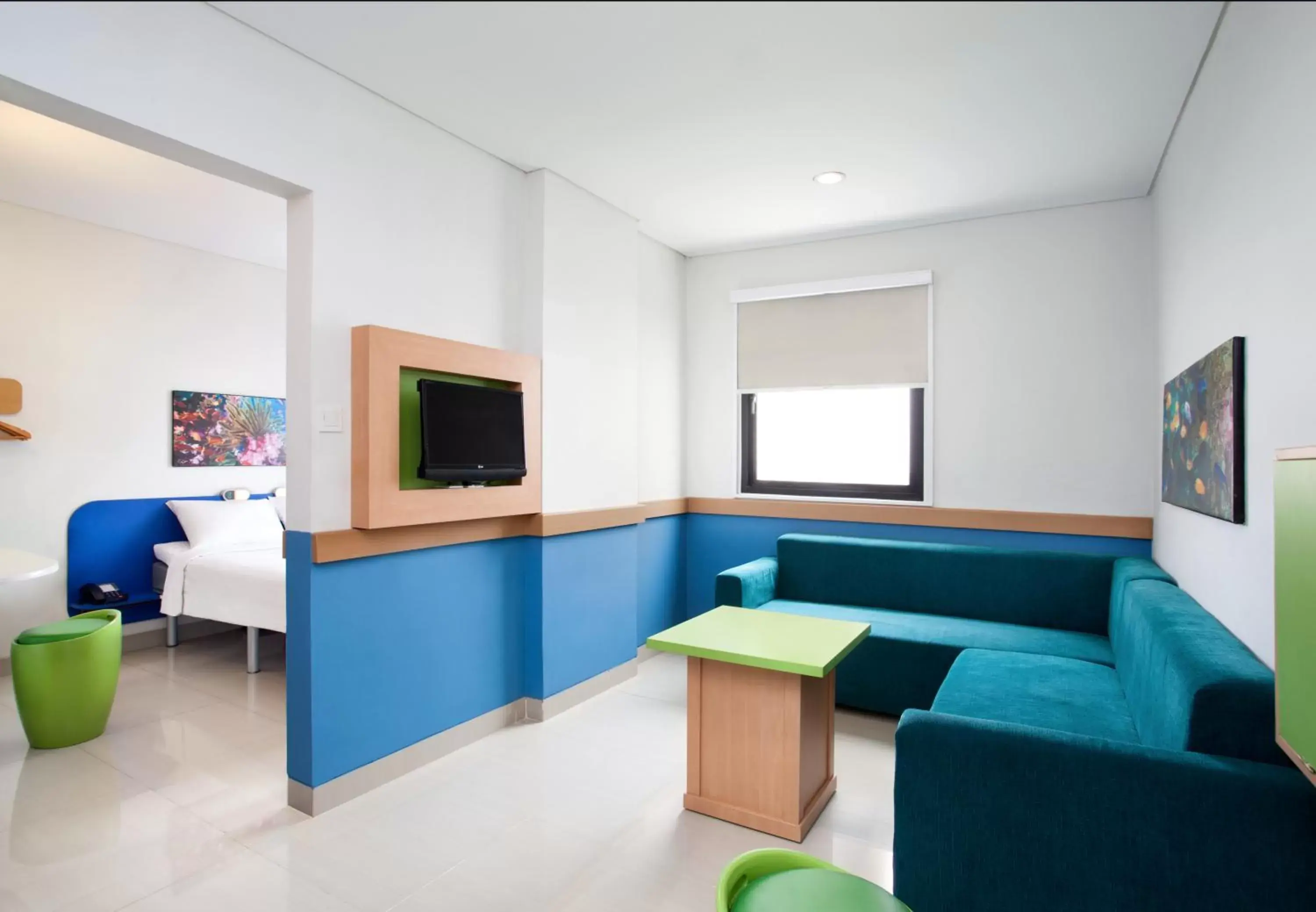 Living room, Seating Area in Ibis Budget Jakarta Daan Mogot