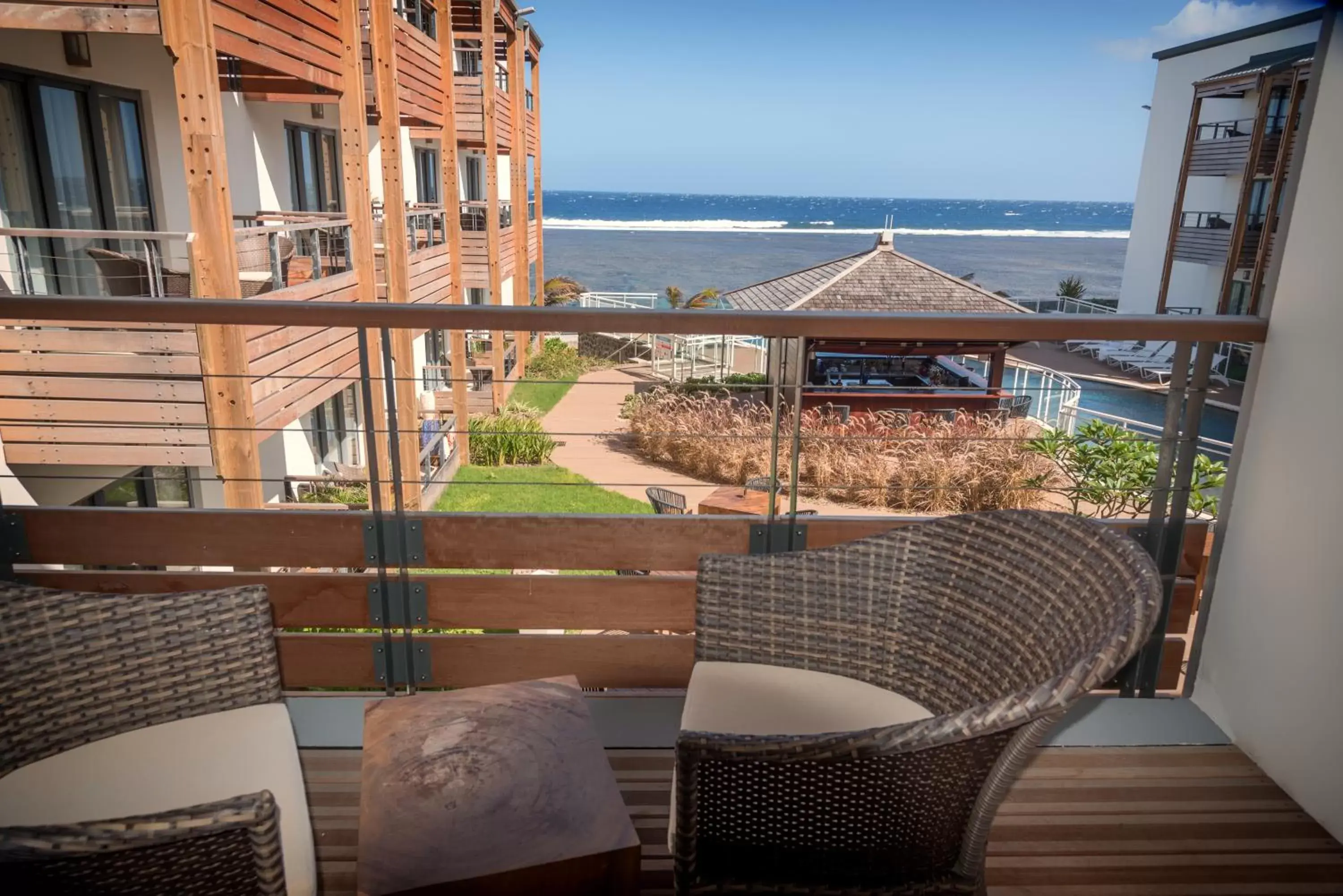 Pool view, Balcony/Terrace in Le Battant Des Lames