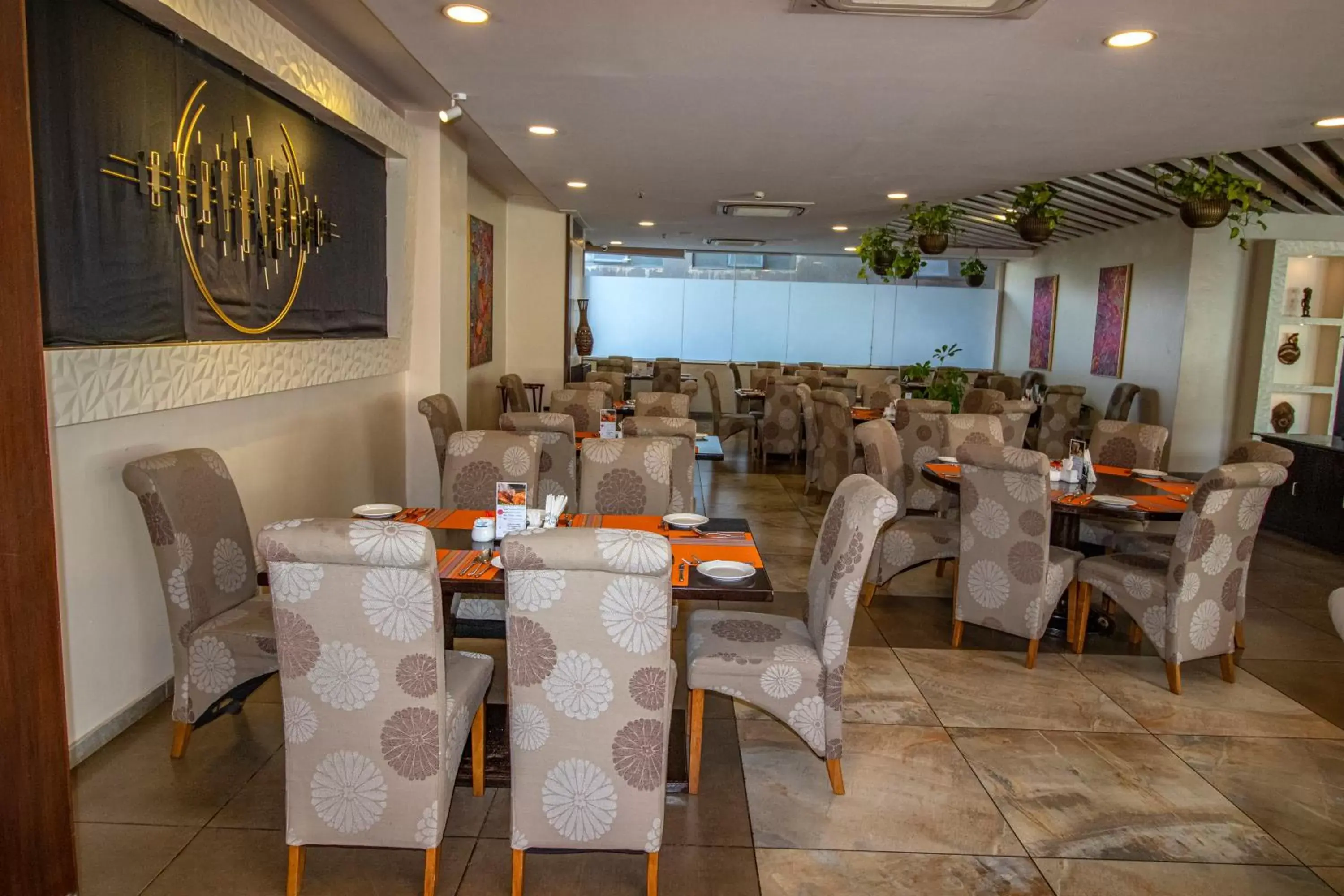 Buffet breakfast, Restaurant/Places to Eat in Golden Tulip Westlands Nairobi