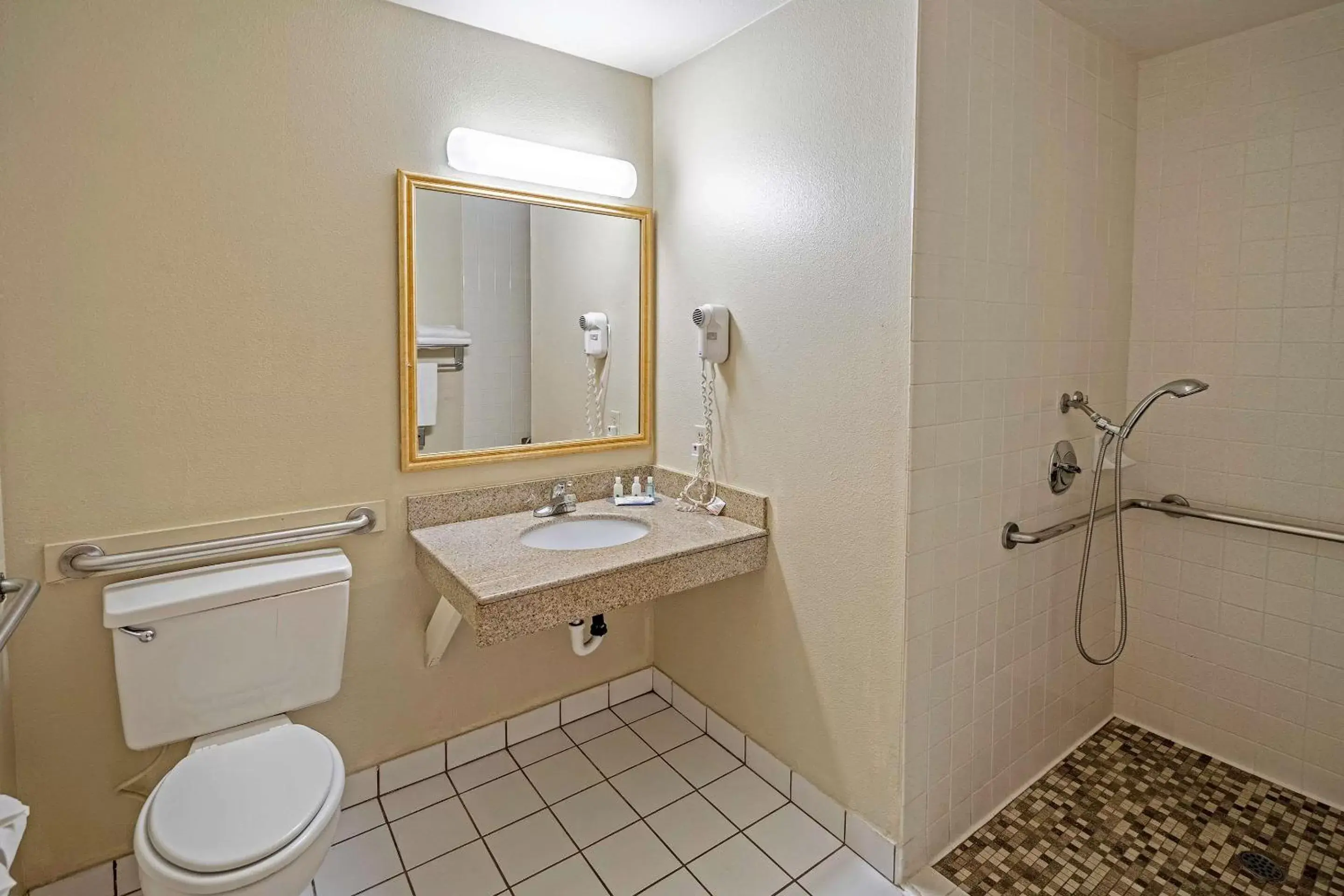 Bathroom in The Yosemite Inn