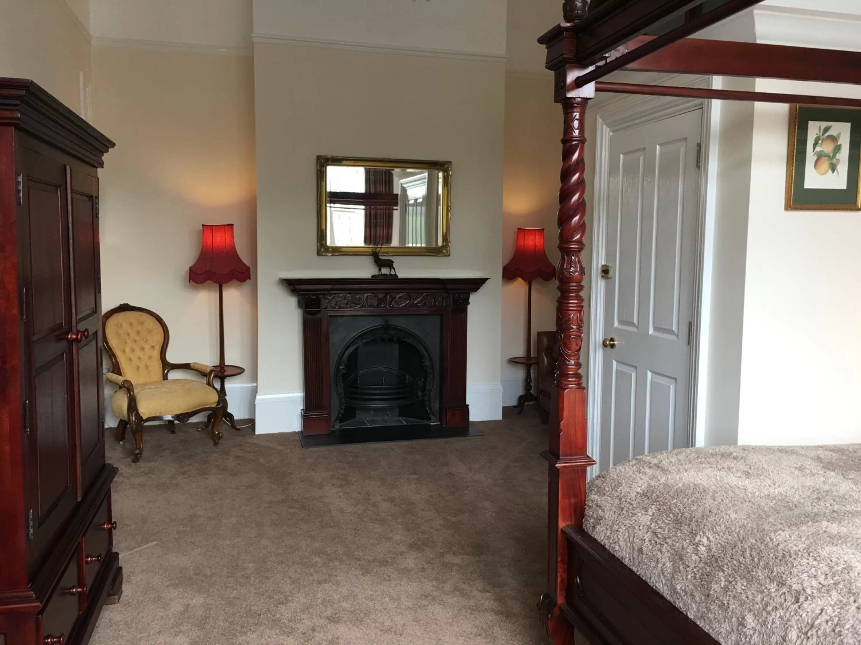 Bed in The Eagles Hotel