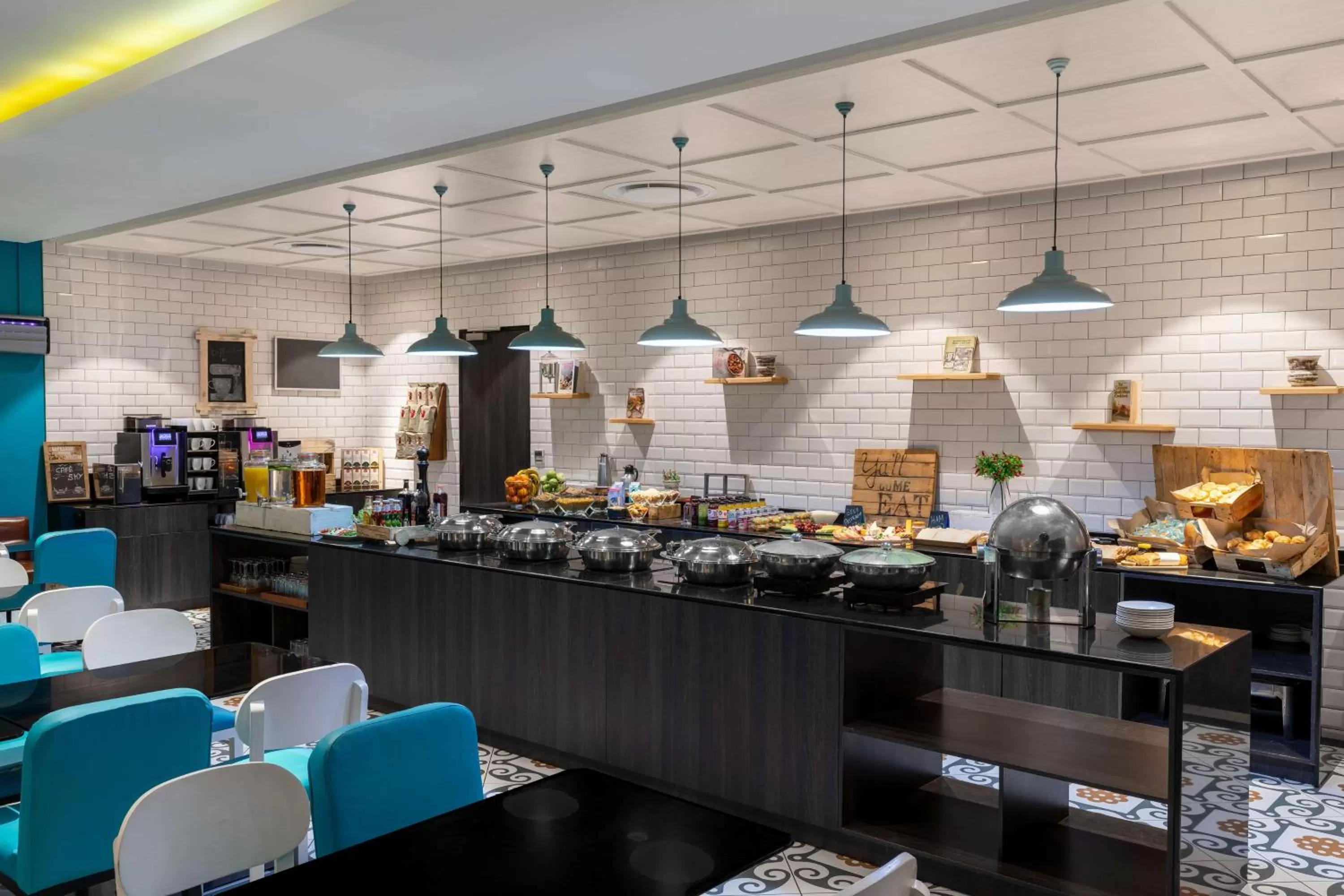 Restaurant/places to eat in Park Inn by Radisson Polokwane