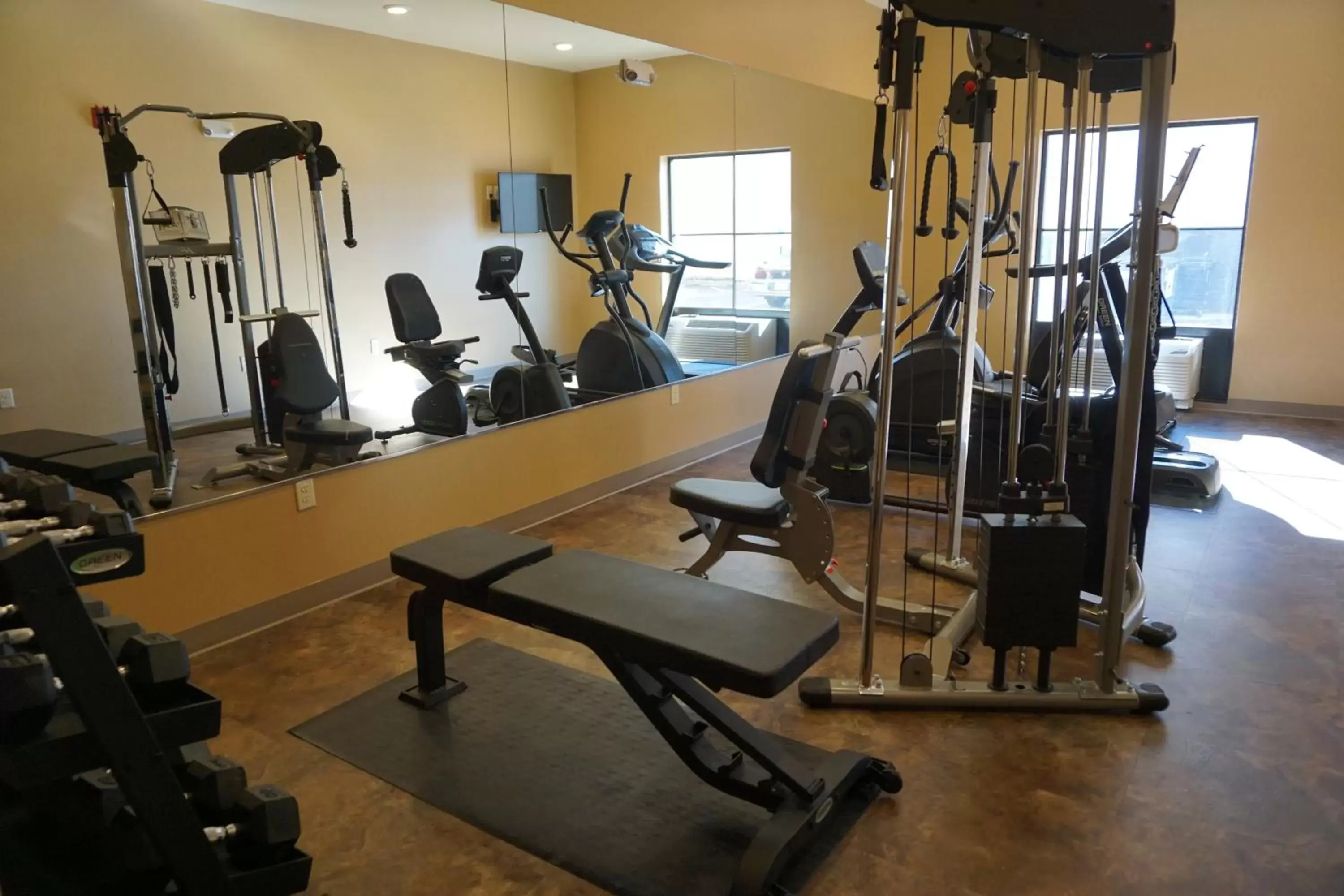 Fitness centre/facilities, Fitness Center/Facilities in Cobblestone Hotel & Suites - Chippewa Falls