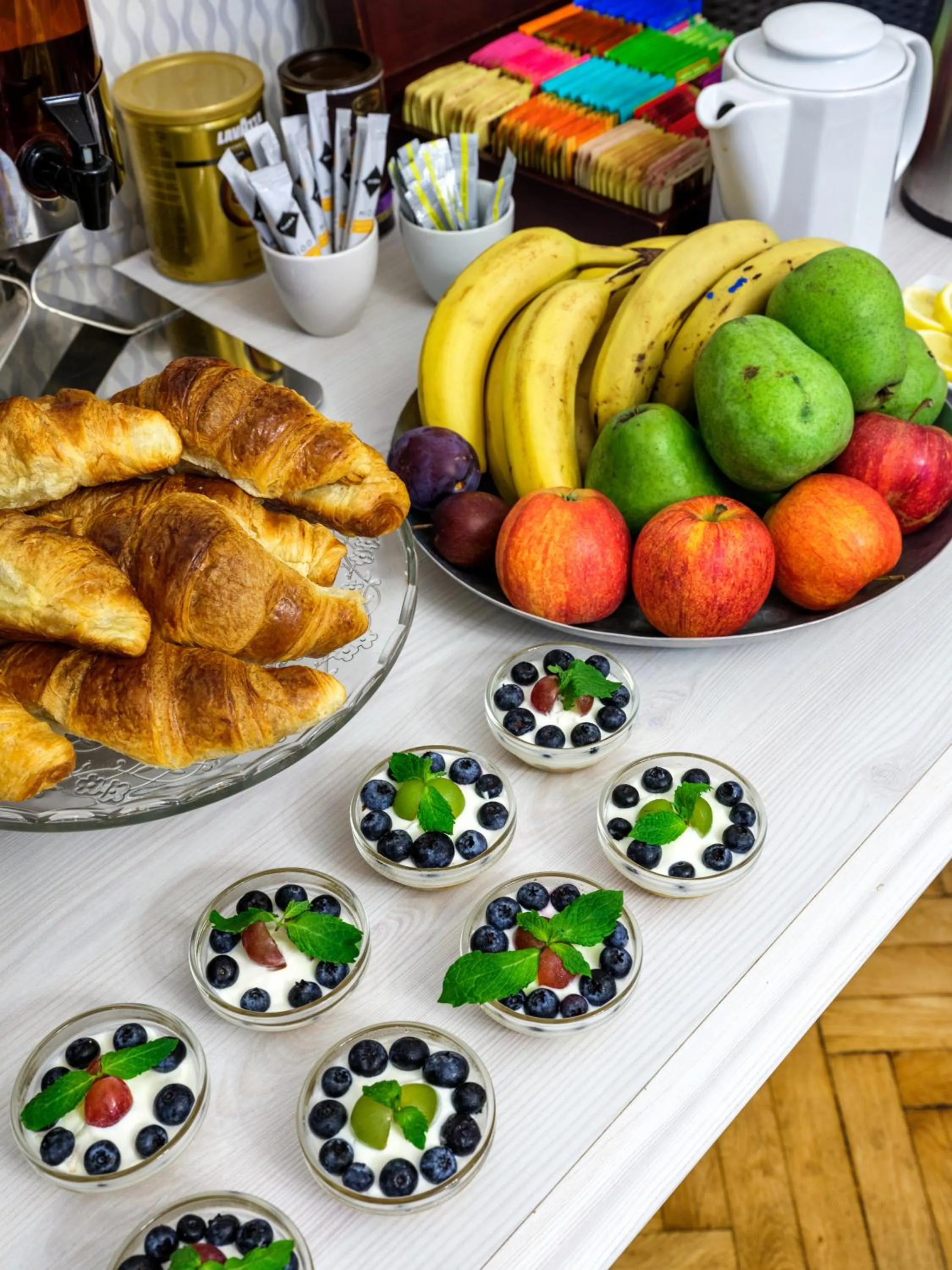 Breakfast in Kosmopolita Apartments