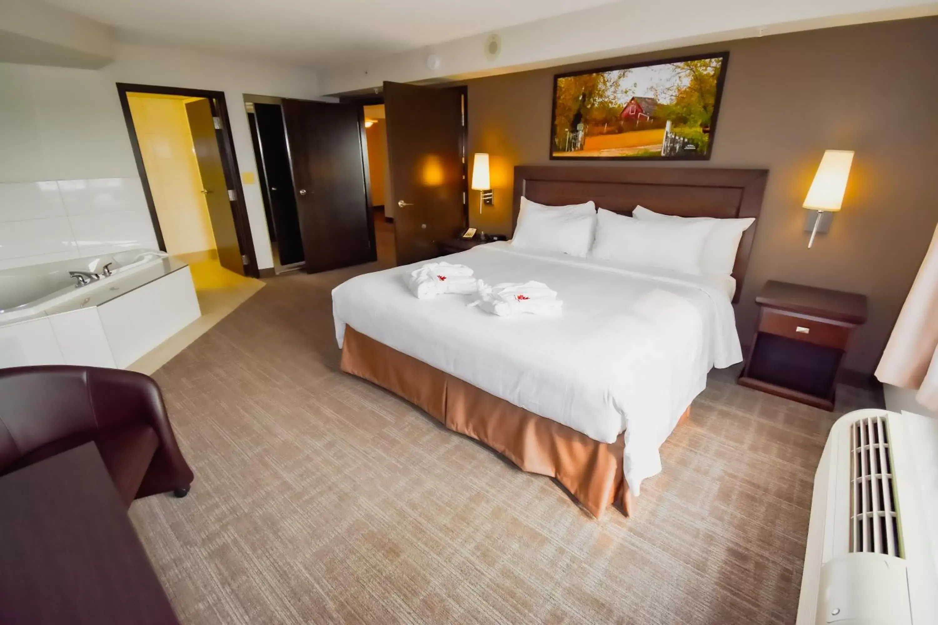 Bedroom, Bed in Canad Inns Destination Centre Club Regent Casino Hotel