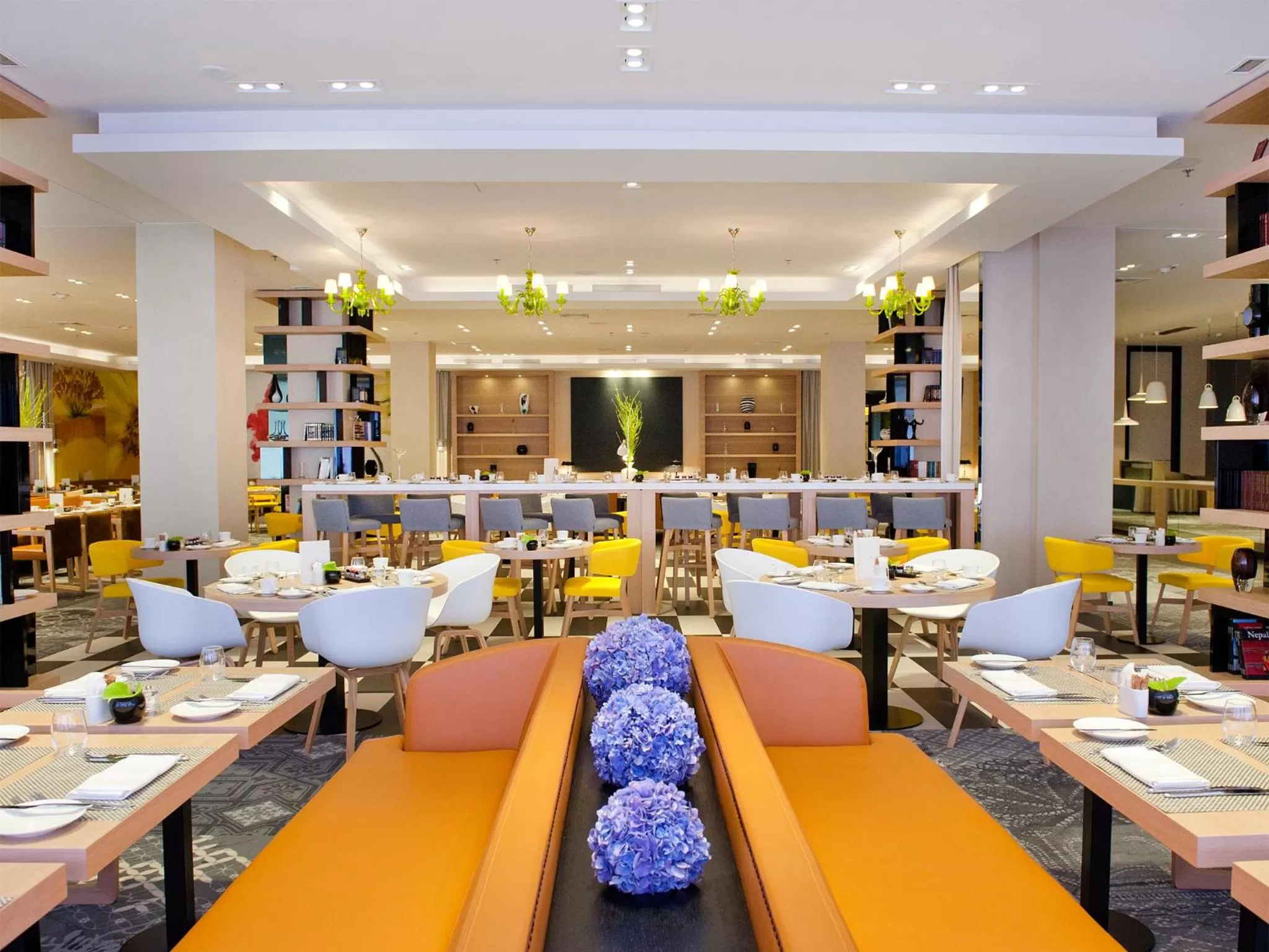 Restaurant/places to eat in Sofitel Warsaw Victoria