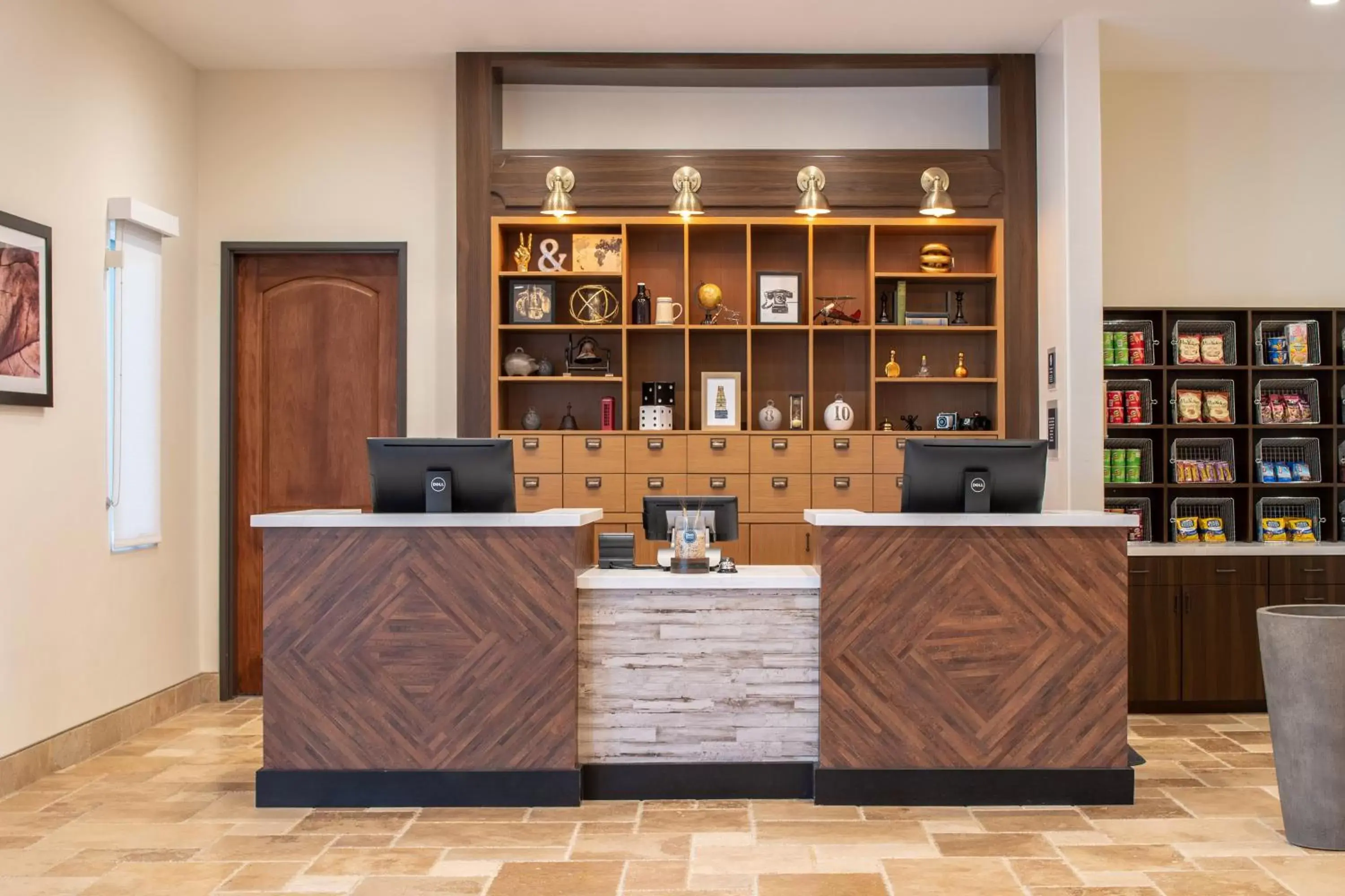 Lobby or reception in Four Points by Sheraton Santa Cruz Scotts Valley