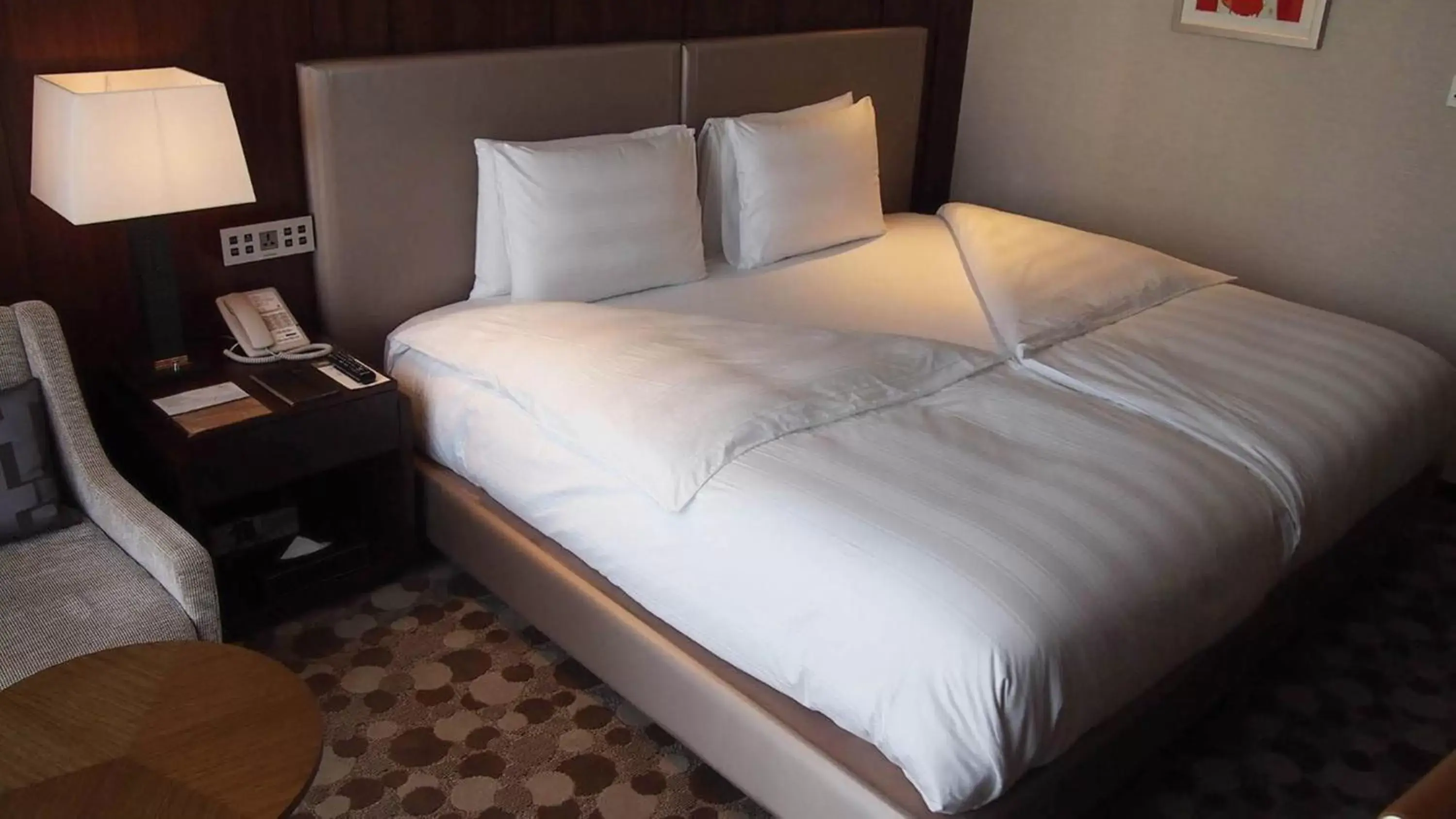 Bed in LOTTE City Hotel Daejeon