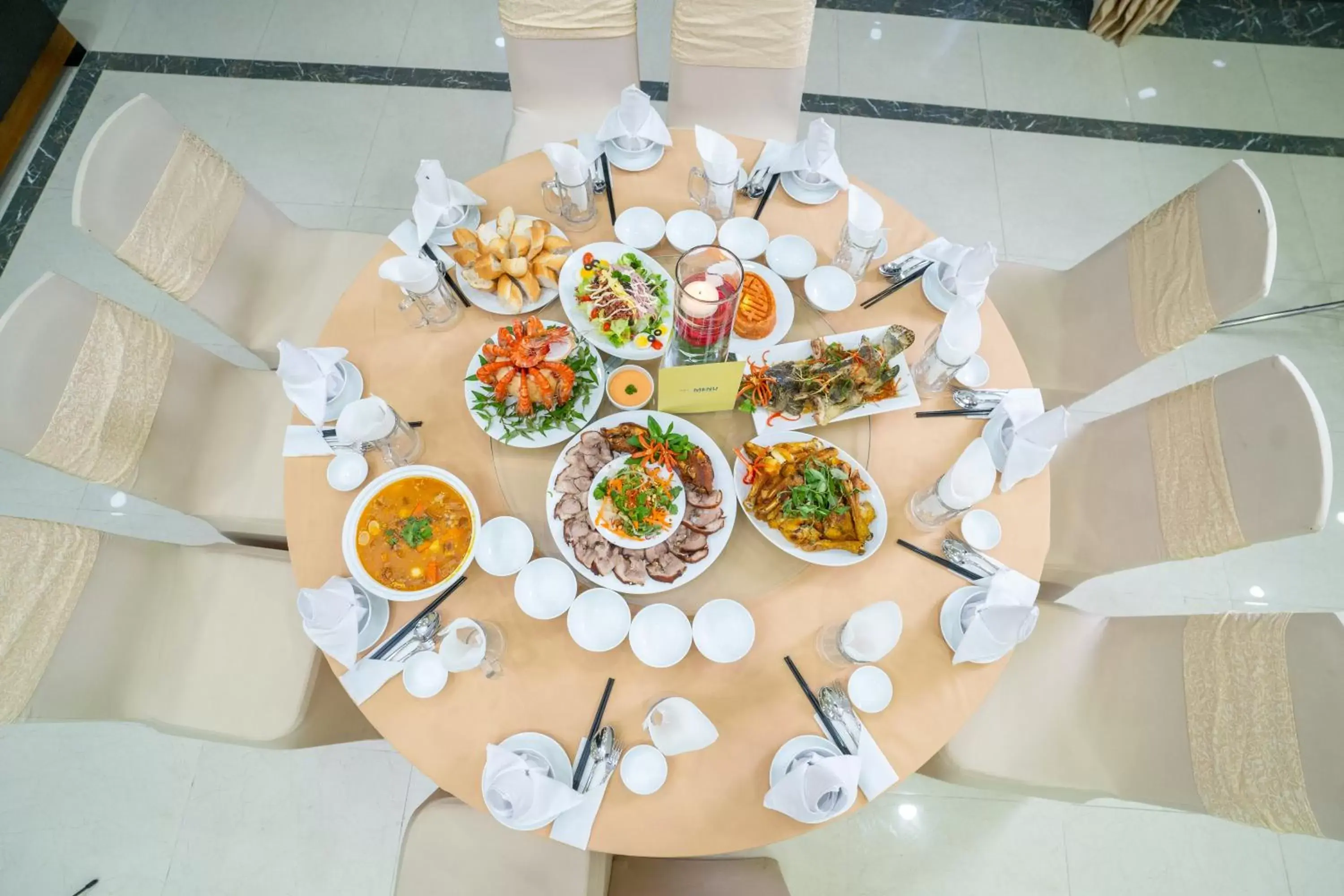 Restaurant/places to eat in Navy Hotel Cam Ranh Restaurant/places to eat in Navy Hotel Cam Ranh