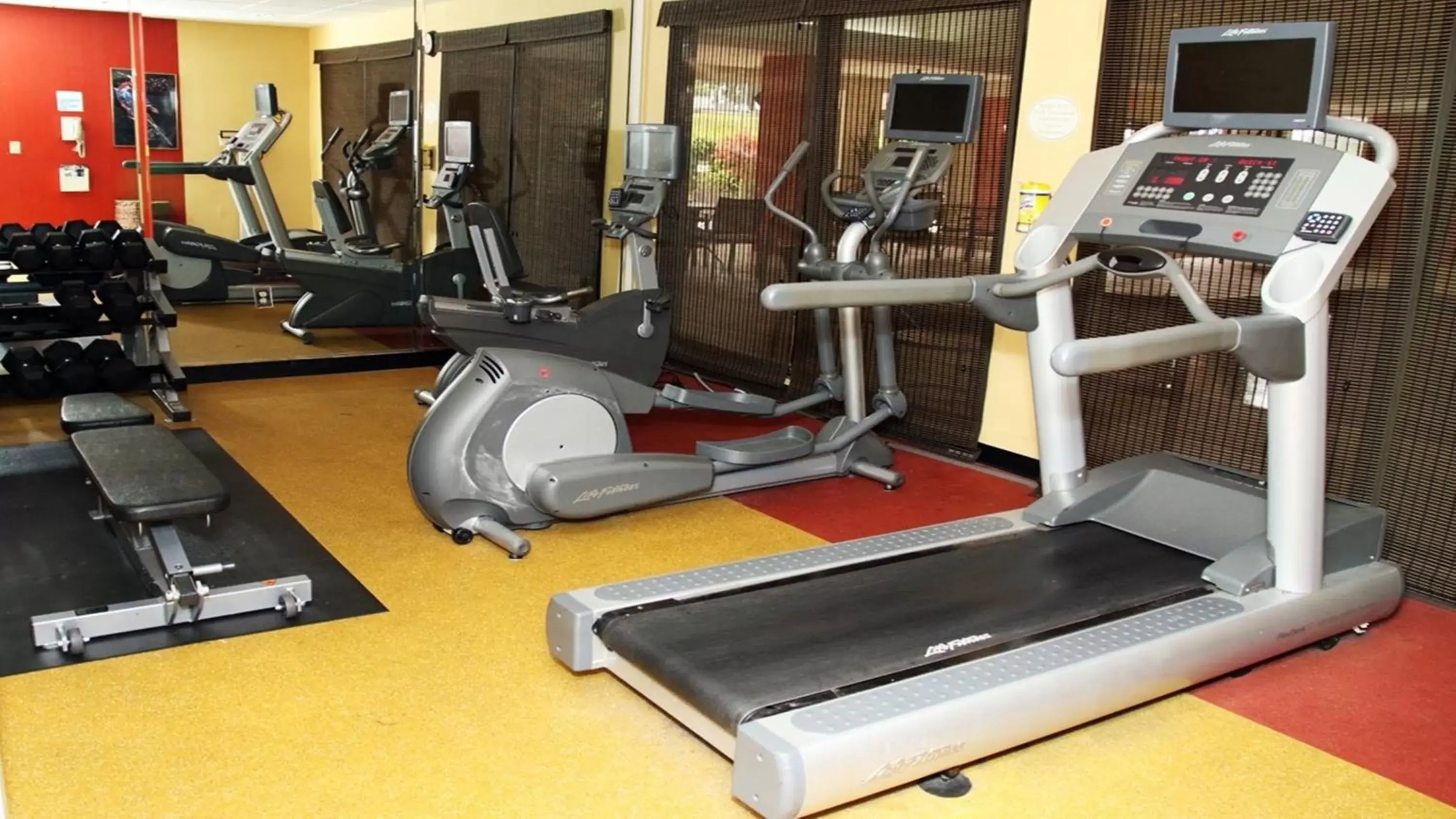 Fitness centre/facilities in Holiday Inn Express Tifton by IHG Fitness centre/facilities in Holiday Inn Express Tifton by IHG