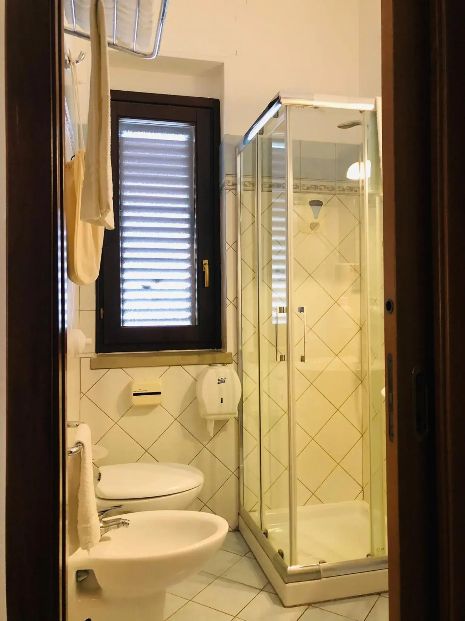 Shower, Bathroom in Santa Lucia