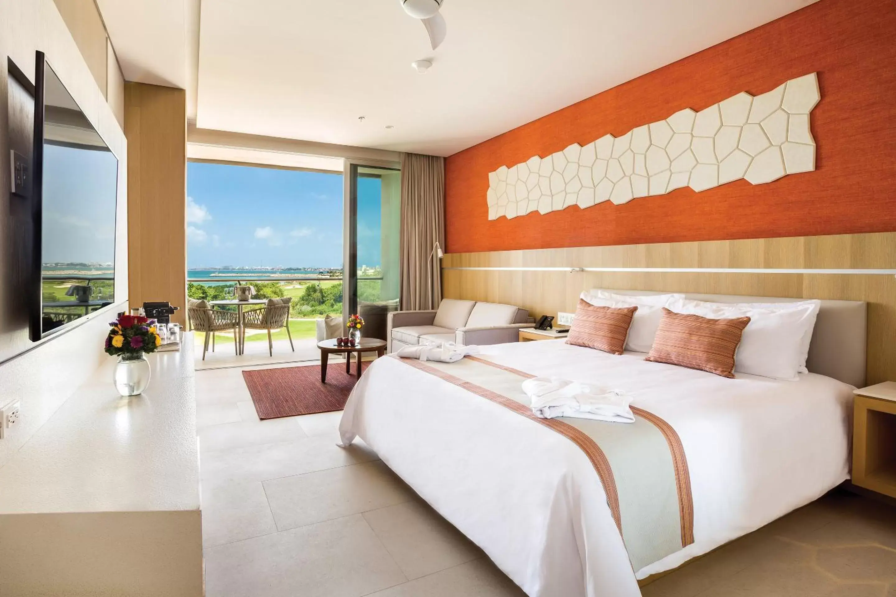 Deluxe Family Suite Ocean View in Dreams Vista Cancun Golf & Spa Resort