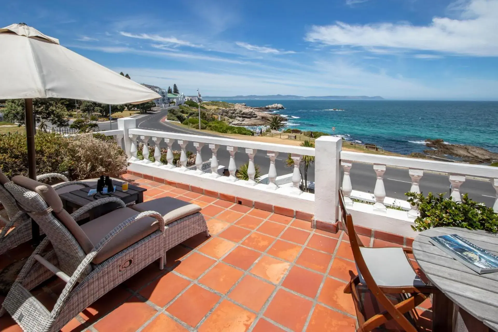 Balcony/Terrace in La Fontaine Guest House Hermanus