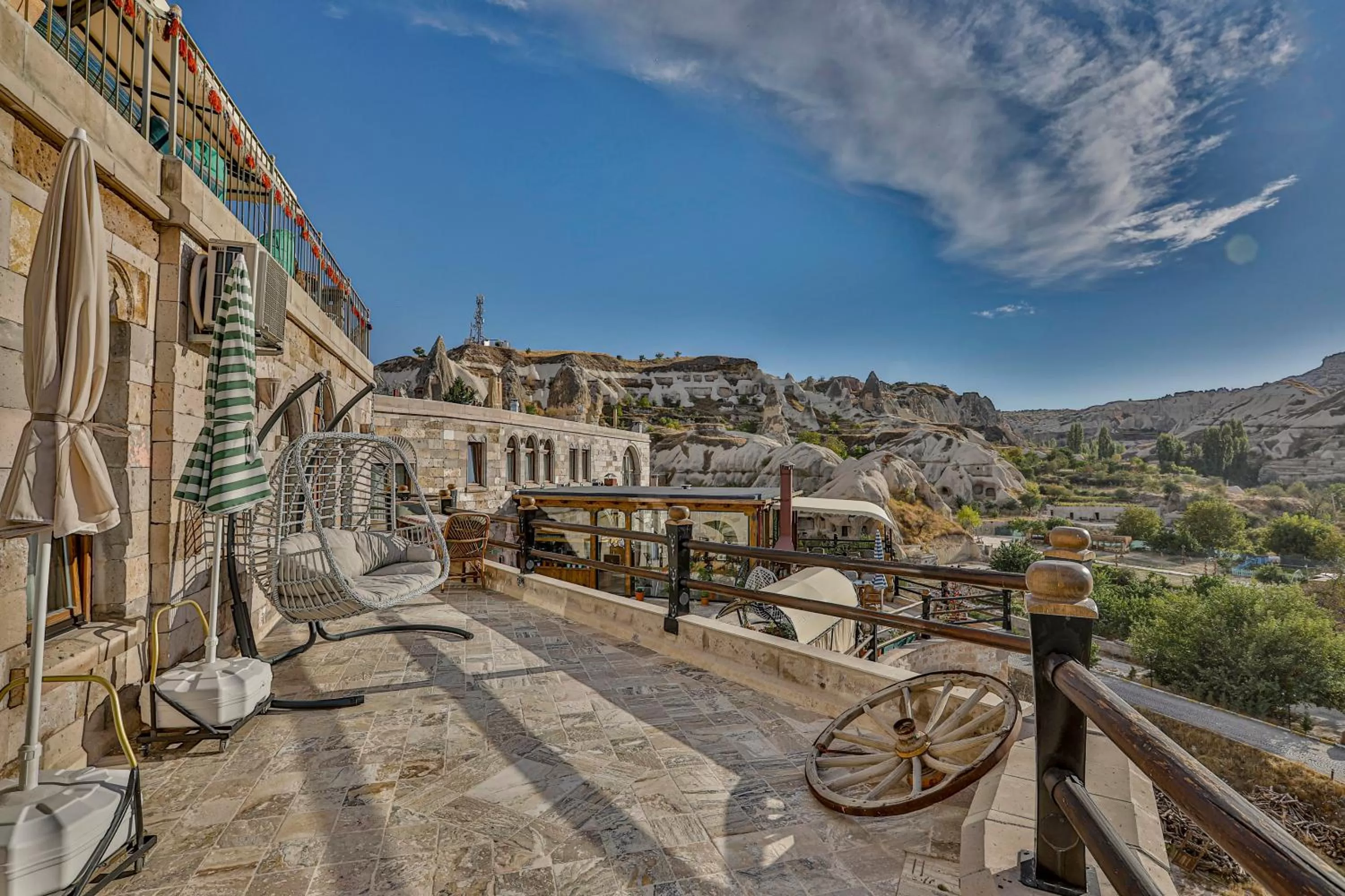 Balcony/Terrace in Şah Saray Cave Suites Halal Hotel
