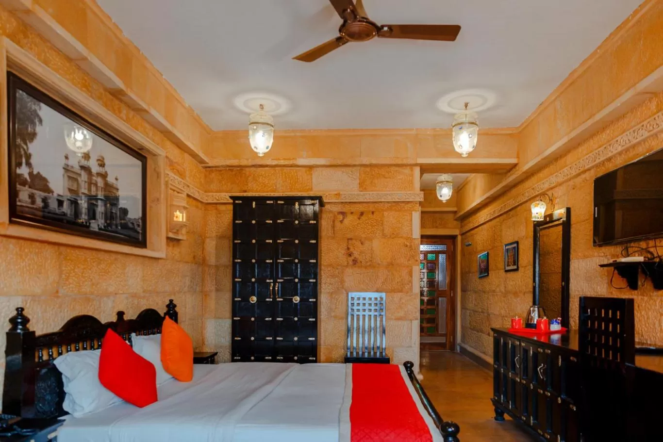 Bedroom, Bed in Hotel Lal Garh Fort And Palace