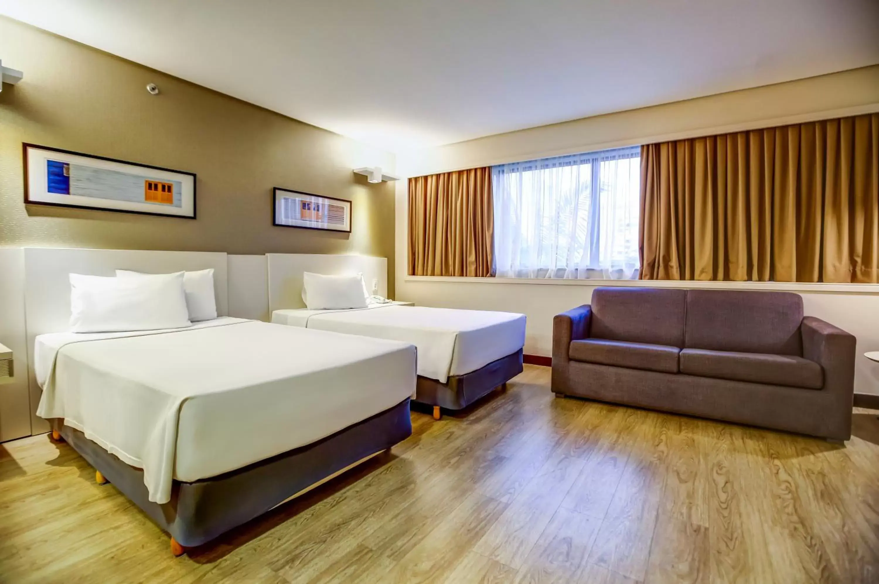 Bedroom in Comfort Suites Brasília
