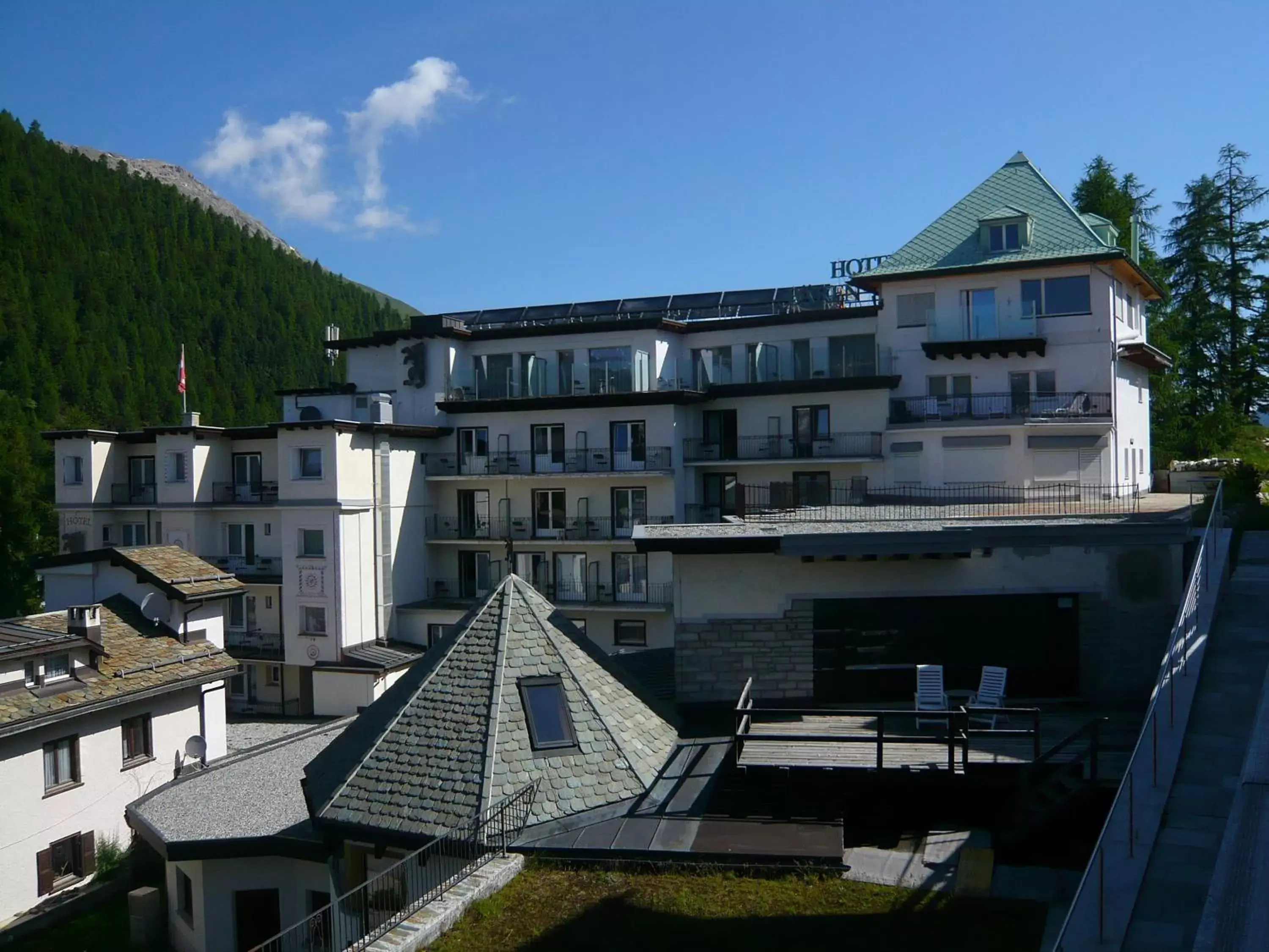 Mountain view, Property Building in Hotel Bären