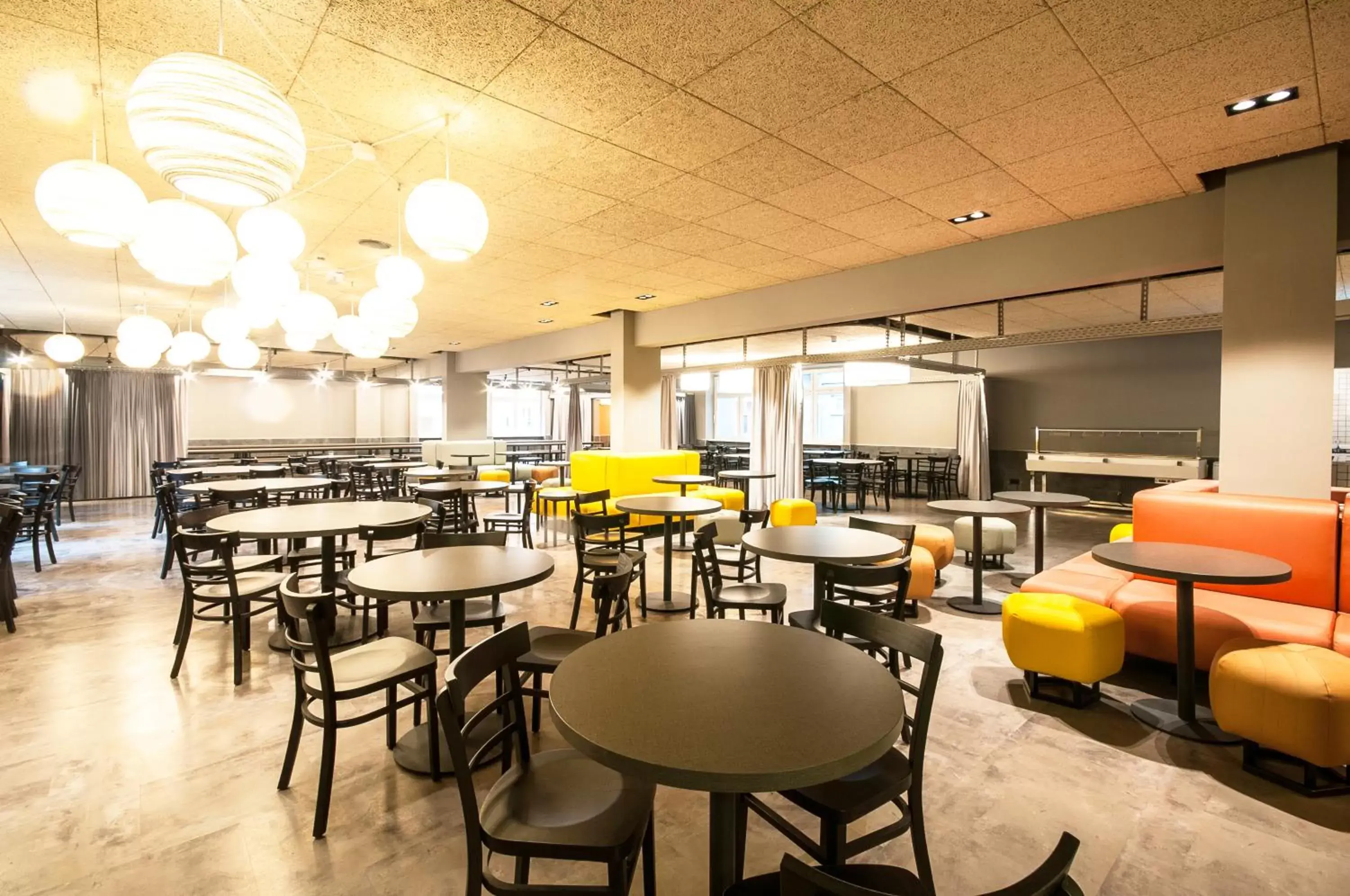 Restaurant/places to eat in a&o Berlin Mitte Restaurant/places to eat in a&o Berlin Mitte