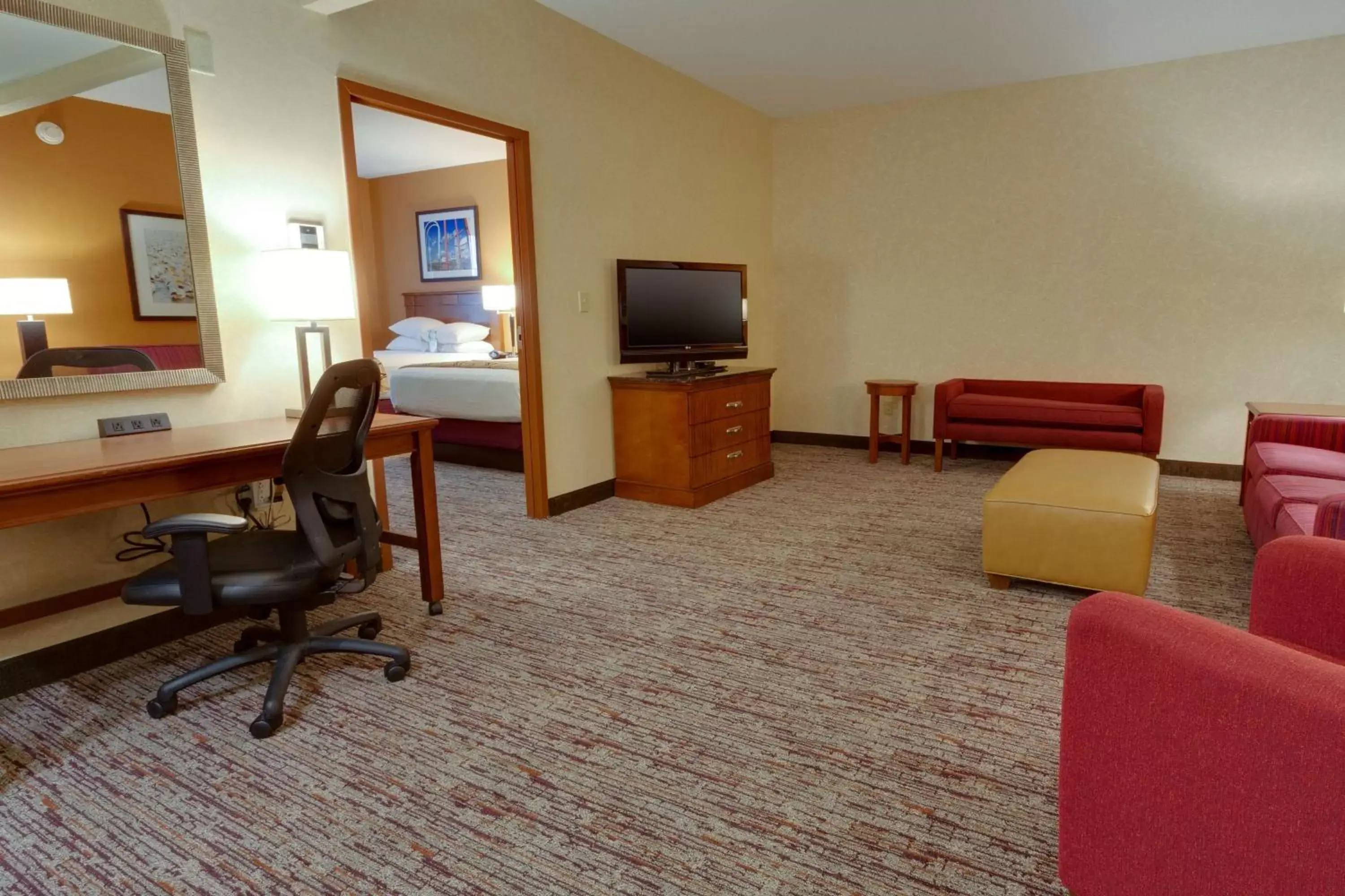 Photo of the whole room, TV/Entertainment Center in Drury Inn & Suites Baton Rouge