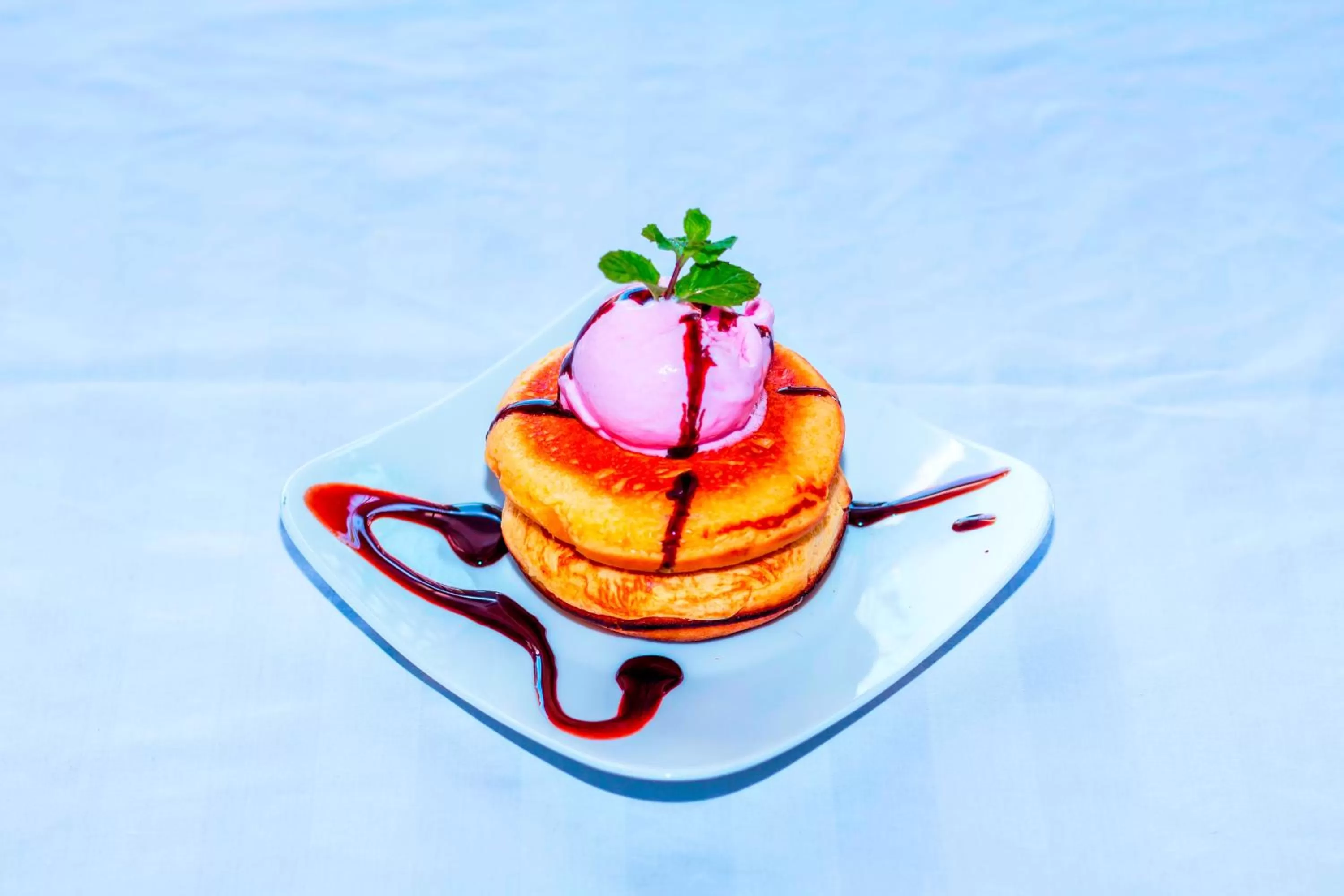 Food and drinks in BayStone Resort