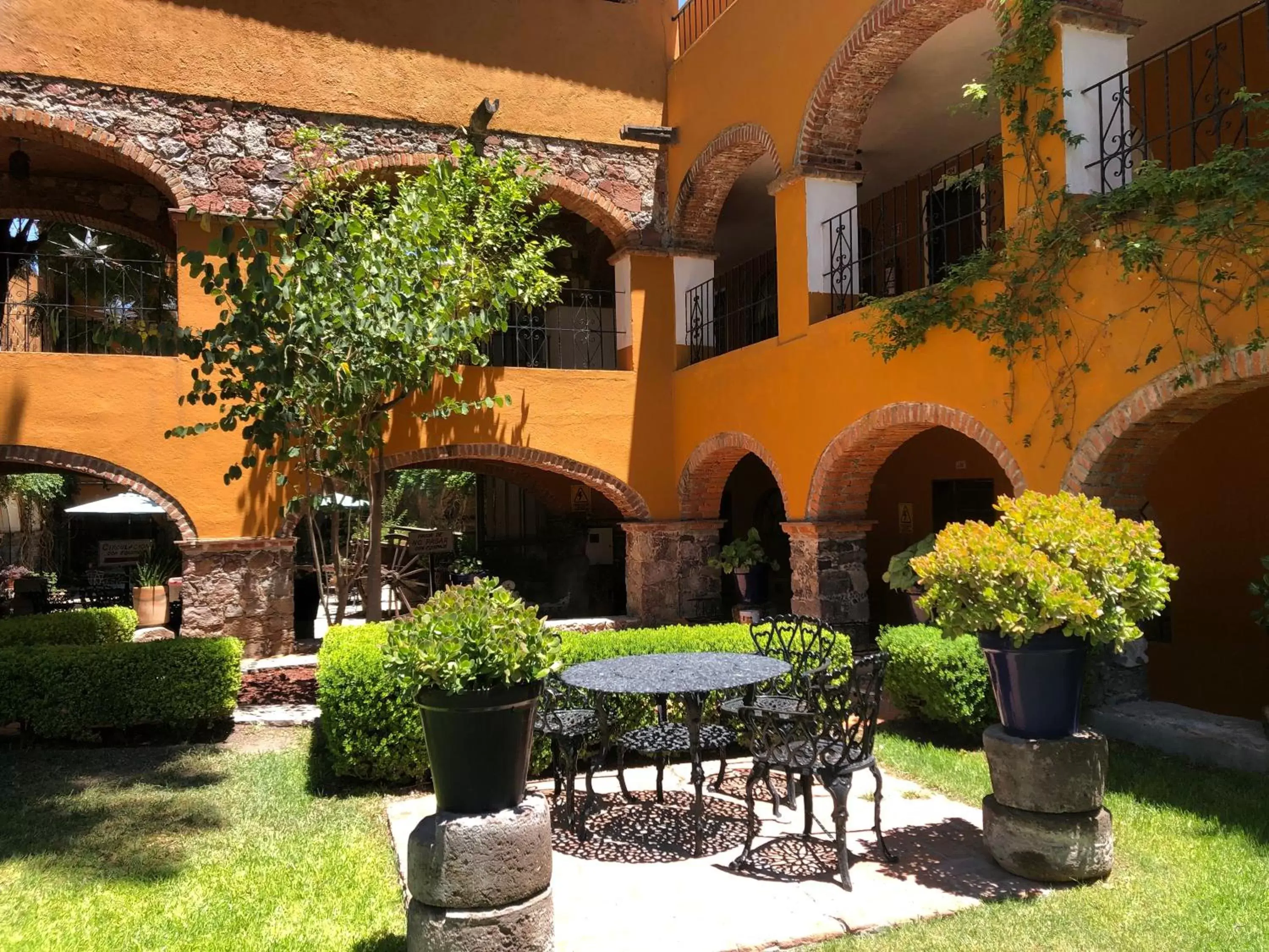 Patio, Garden in Hotel Hacienda Monteverde San Miguel de Allende