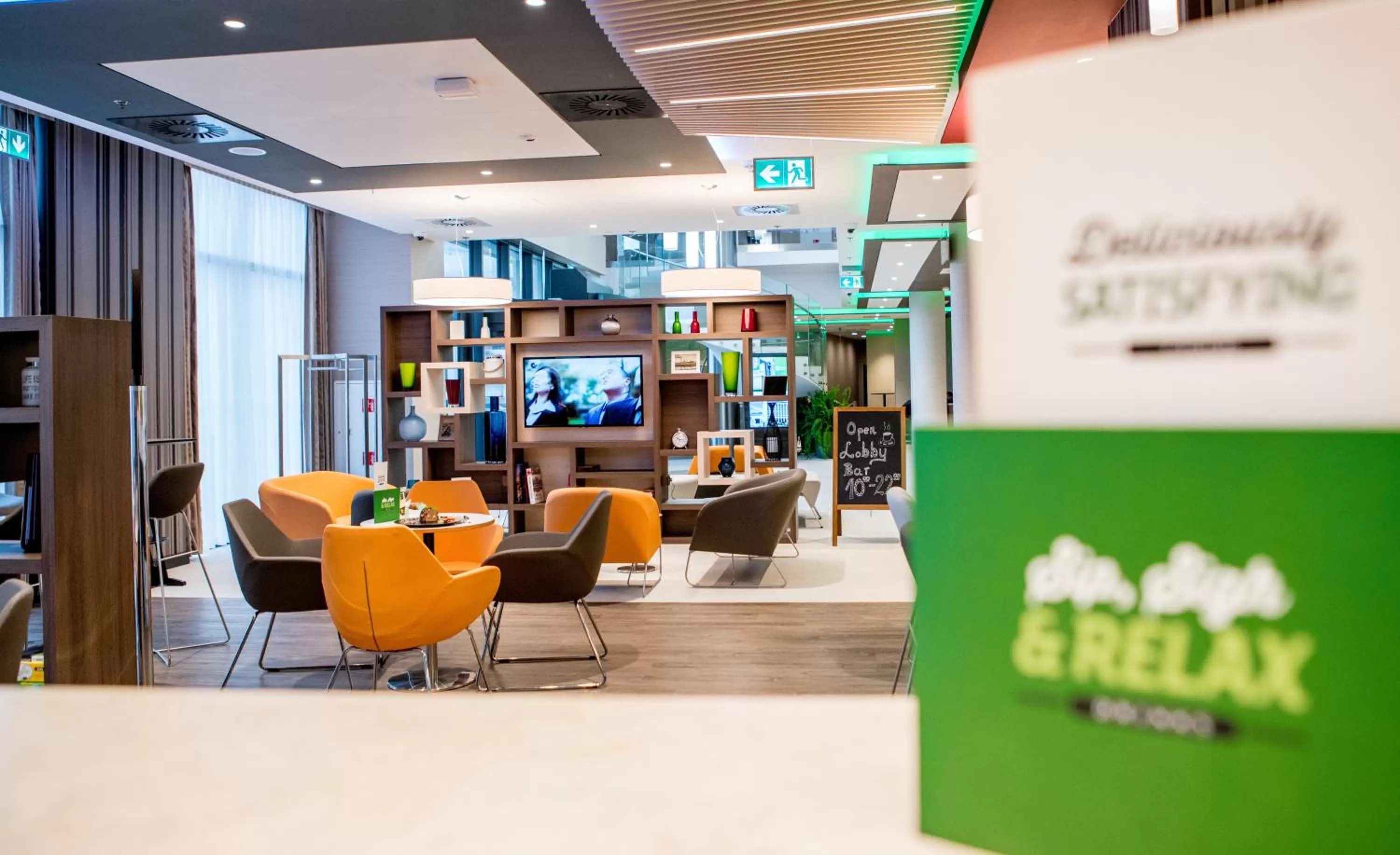 Lounge or bar in Holiday Inn Dąbrowa Górnicza-Katowice by IHG