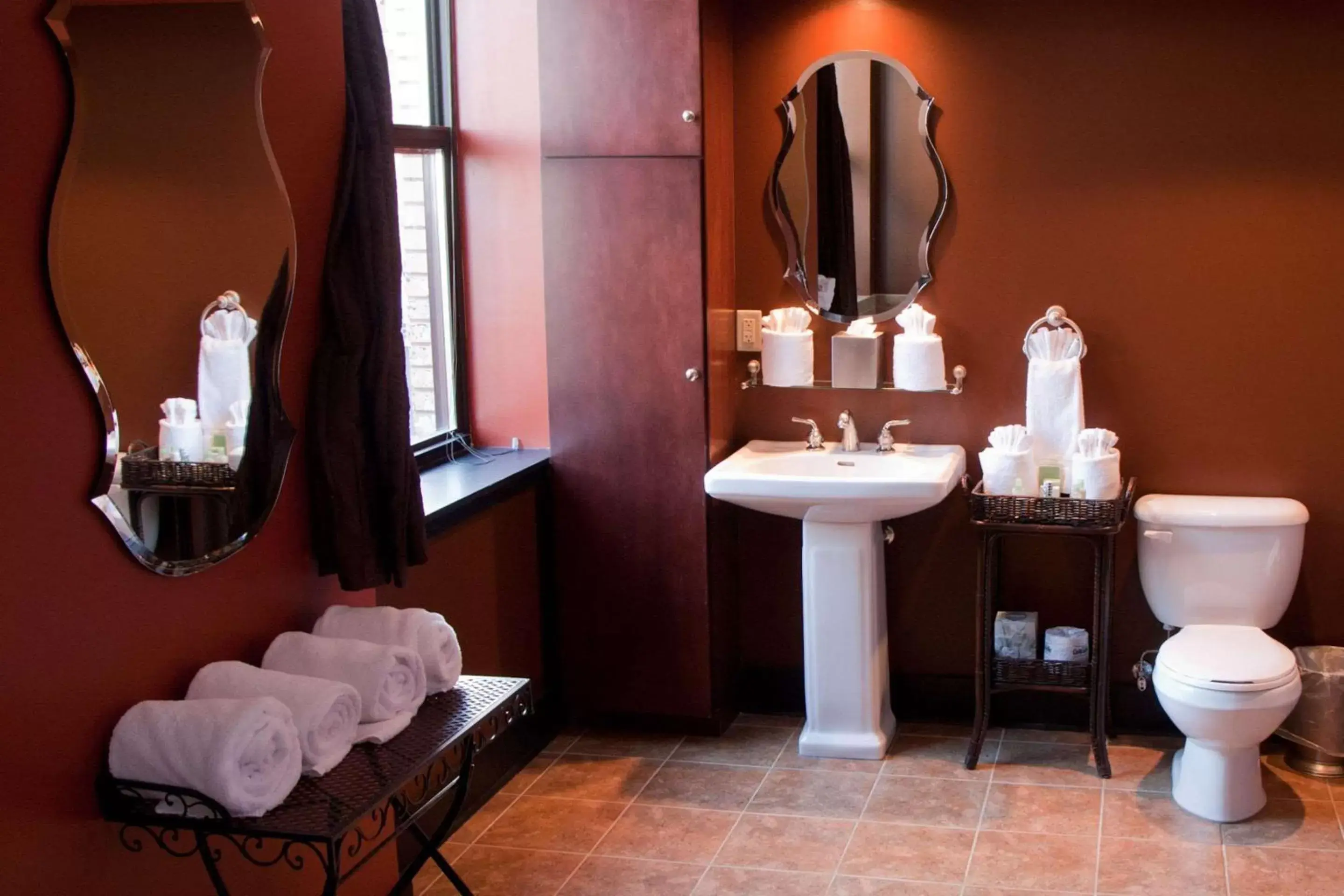 Bathroom in The Giacomo, Ascend Hotel Collection