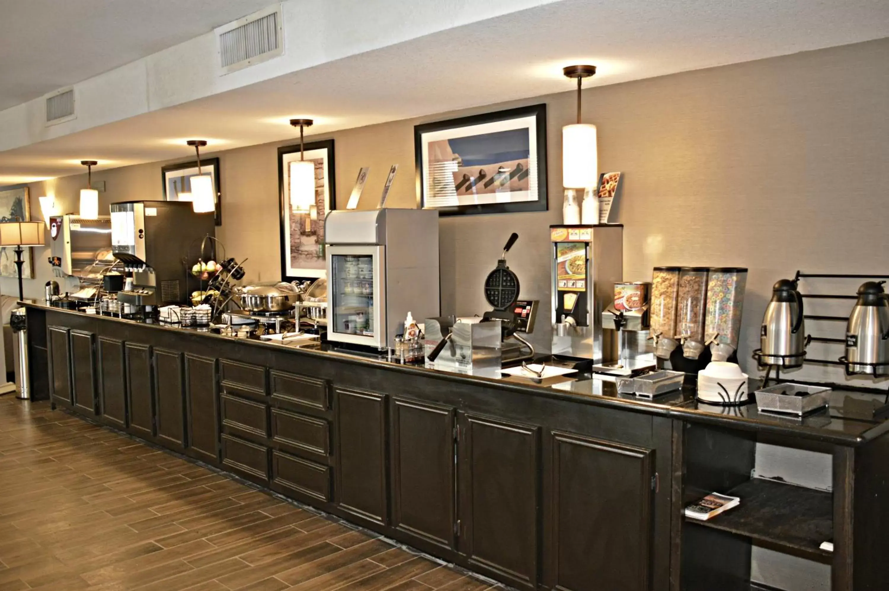 Breakfast, Restaurant/Places to Eat in Best Western Inn of Del Rio