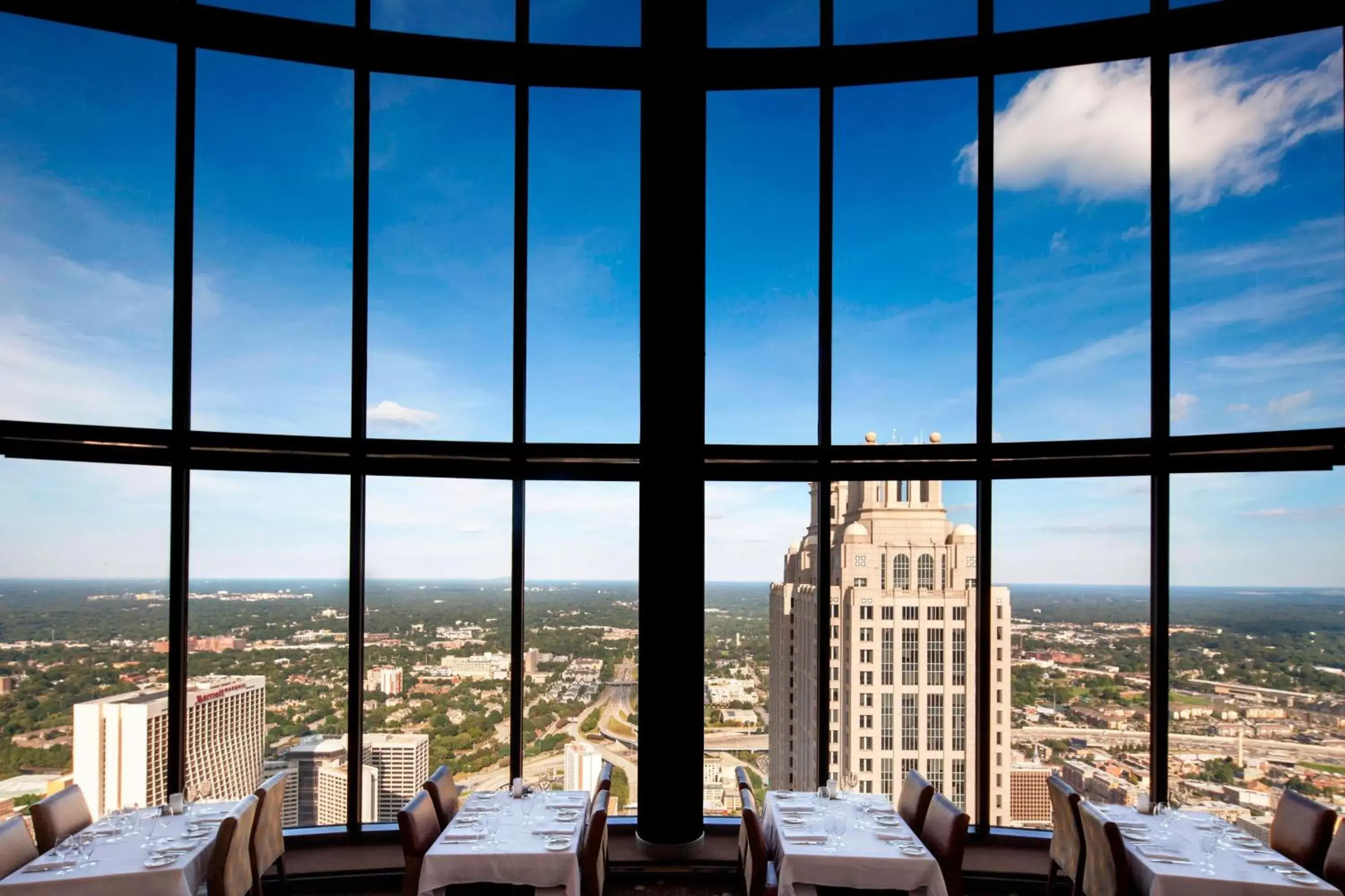 Restaurant/places to eat in The Westin Peachtree Plaza, Atlanta