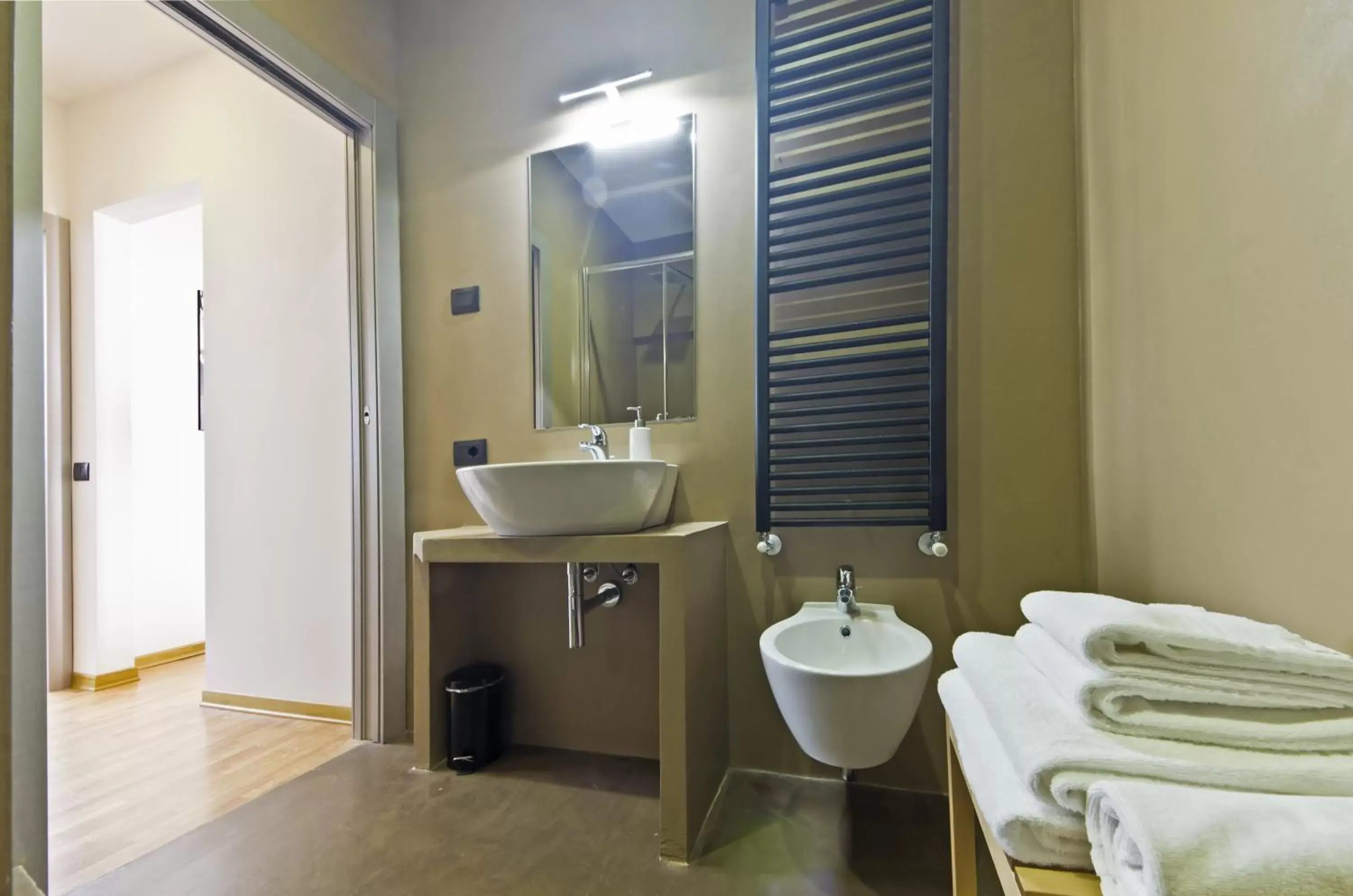 Bathroom in Siena Gallery - Rooms Only