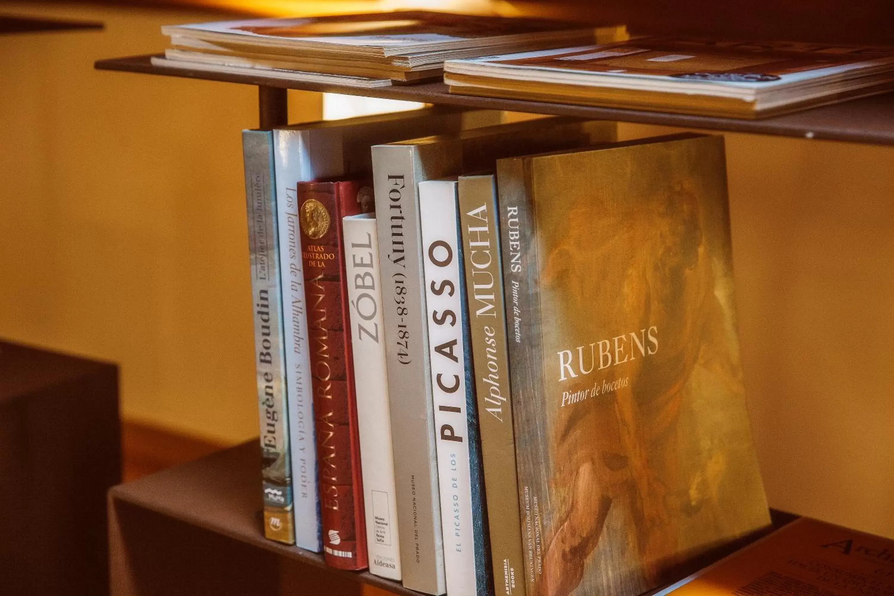 Library in CASA RECTORAL DE SAN EUSEBIO