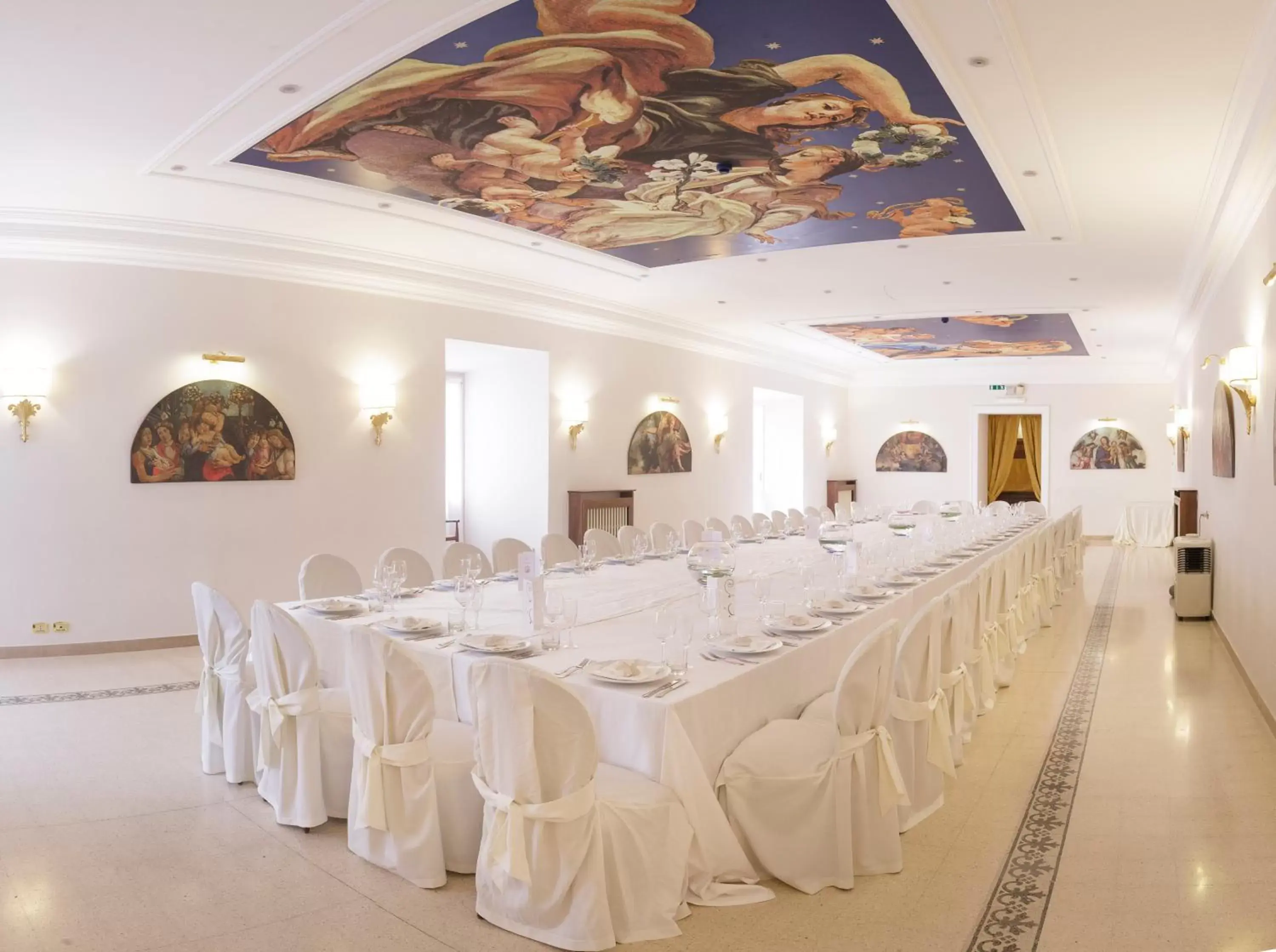 Restaurant/places to eat, Banquet Facilities in Hotel Relais Filonardi