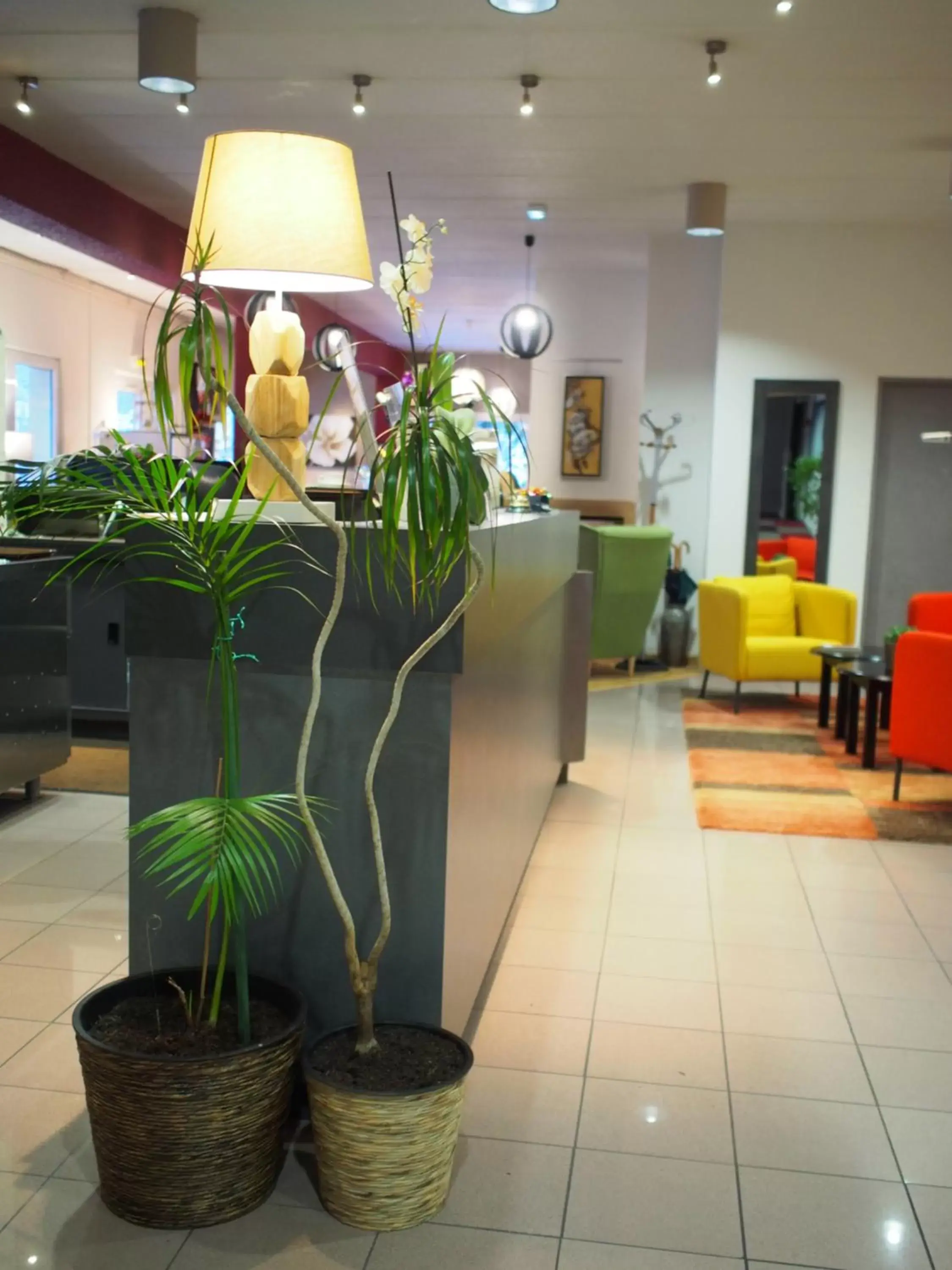 Lobby or reception, Lobby/Reception in The Originals City, Hôtel Aster, Saint-Avold Nord (Inter-Hotel)