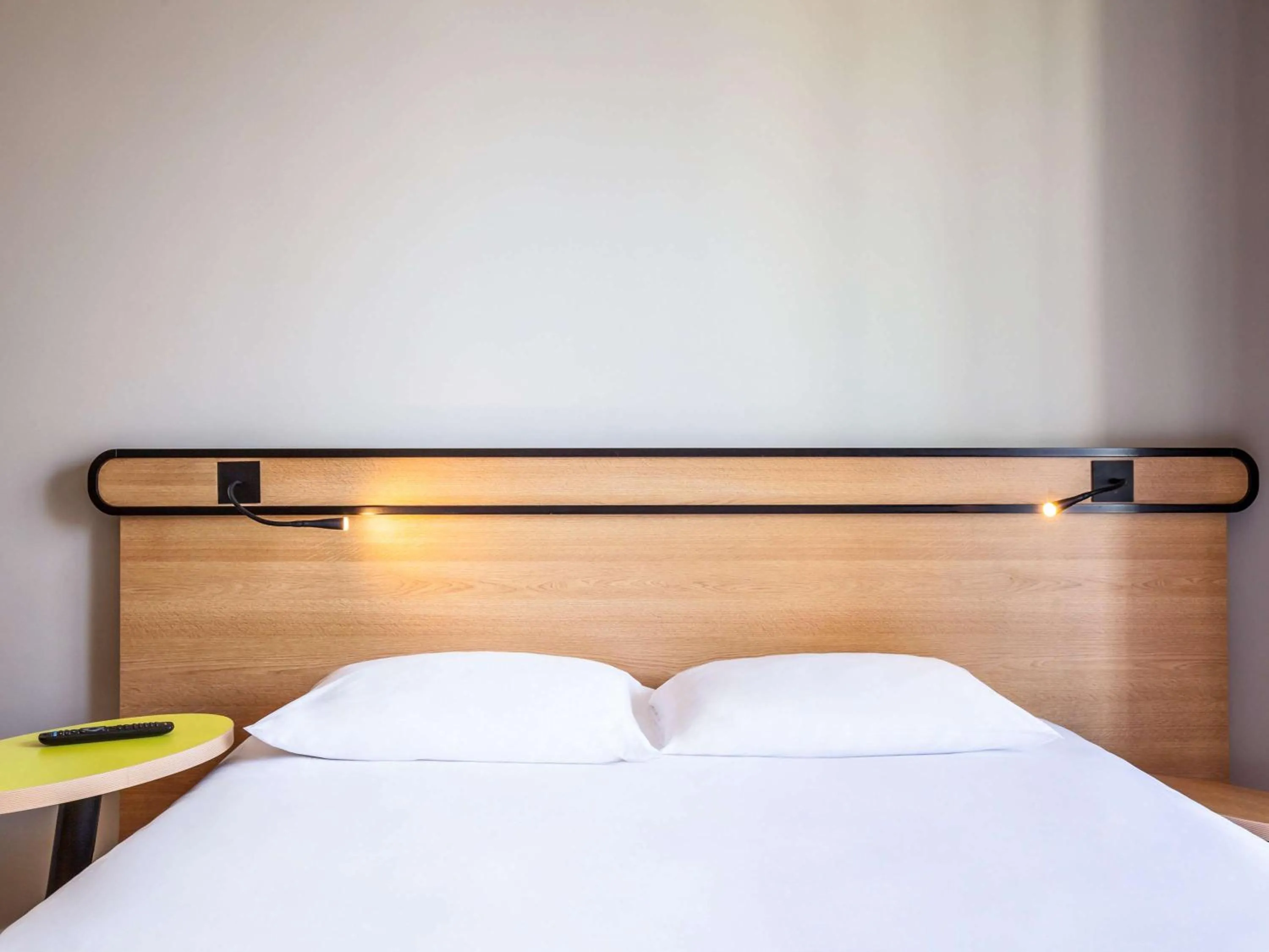 Photo of the whole room, Bed in Aparthotel Adagio Access La Défense Puteaux