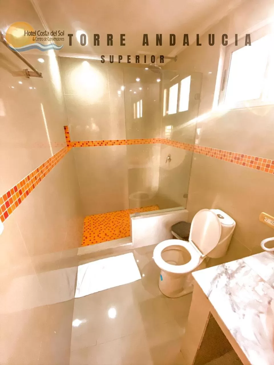 Shower in Hotel Costa del Sol