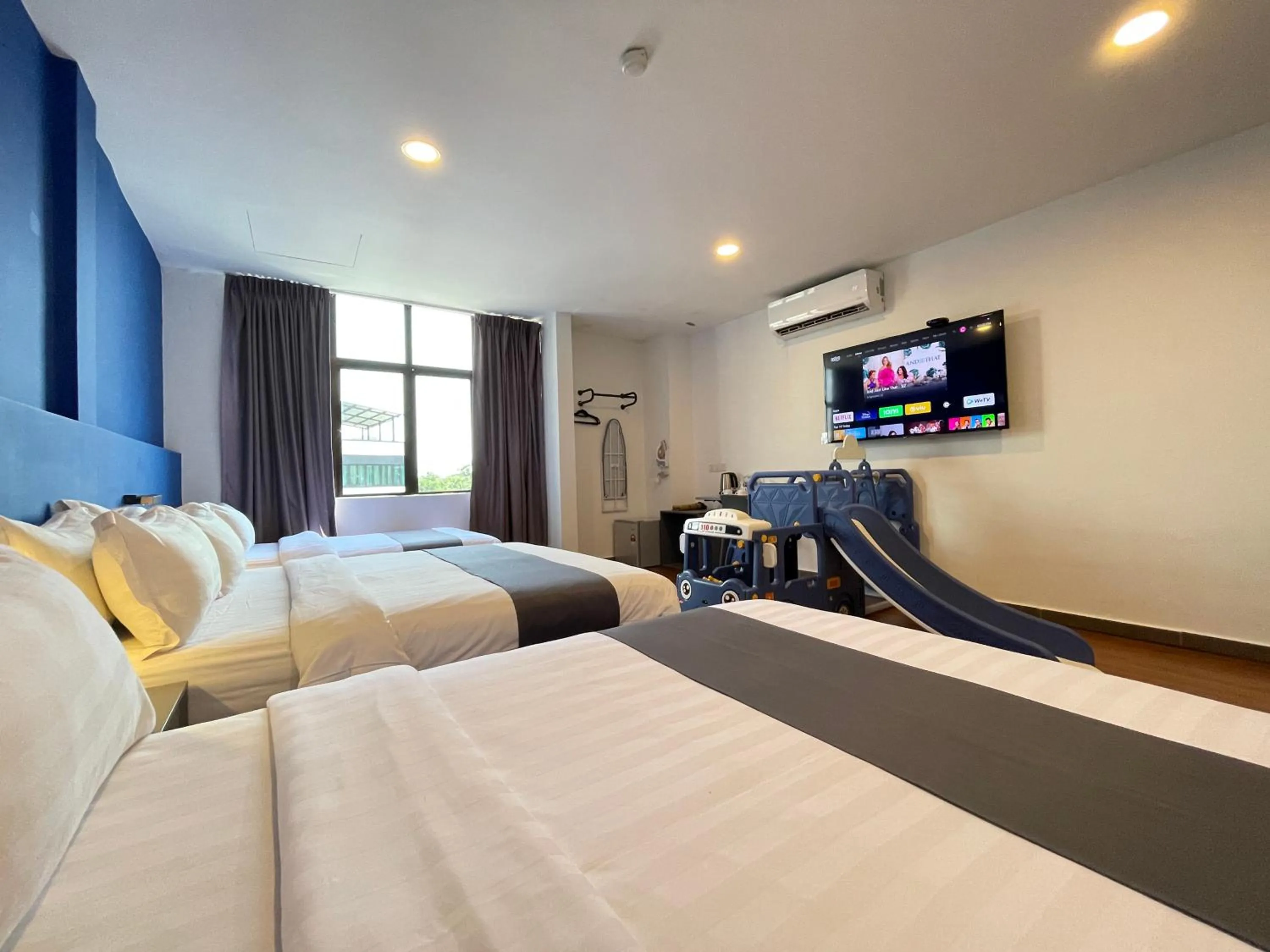 Bed in Asia Premium Hotel Kuala Terengganu