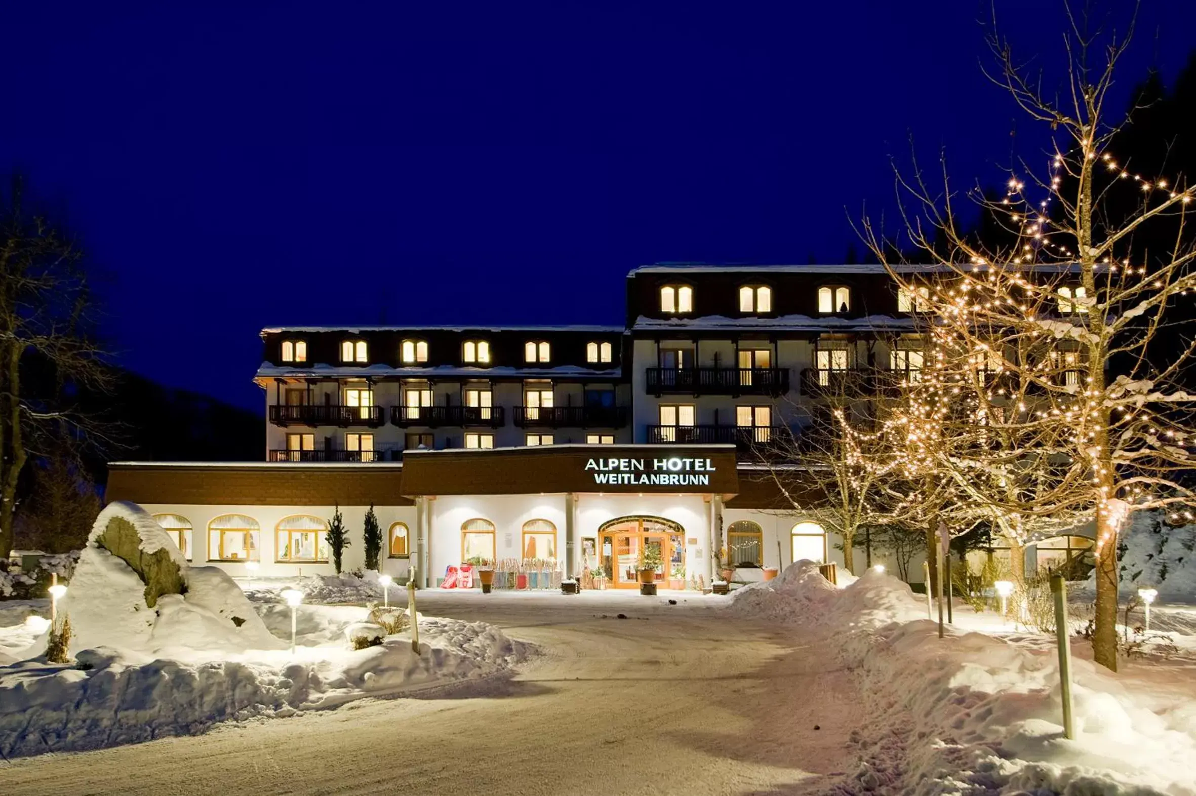 Property building, Winter in Alpenhotel Weitlanbrunn