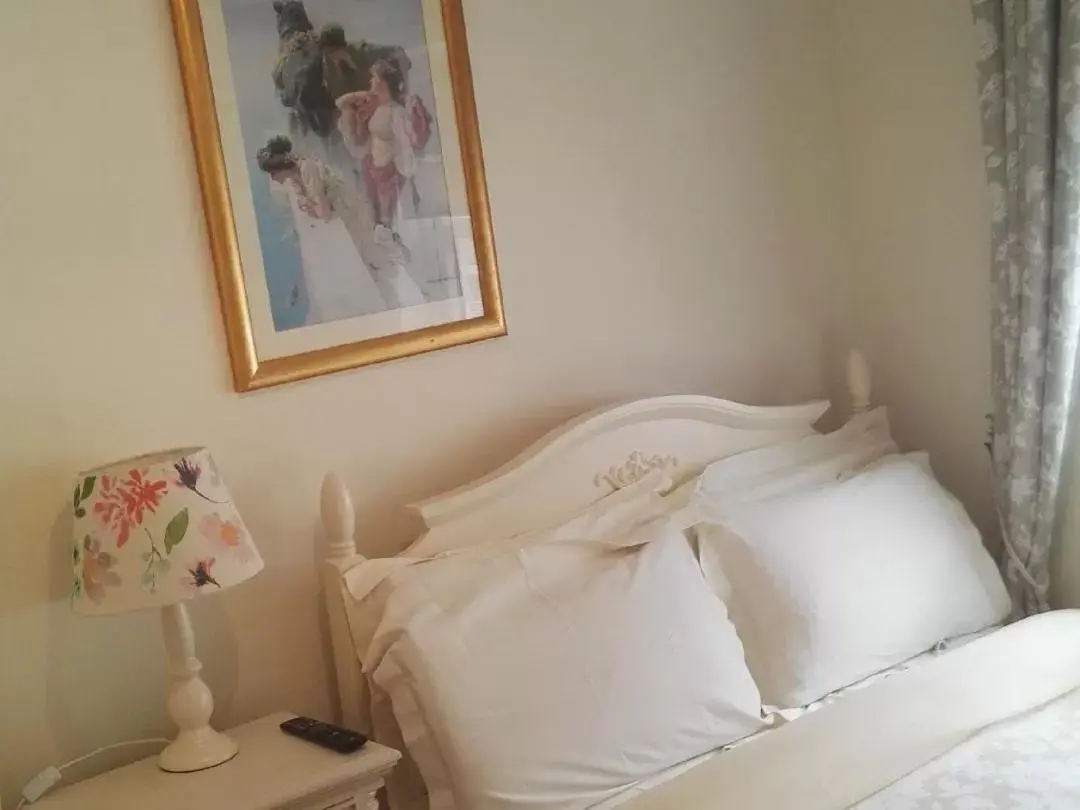 Bedroom, Bed in The Vee Guest Accommodation Bedroom, Bed in The Vee Guest Accommodation
