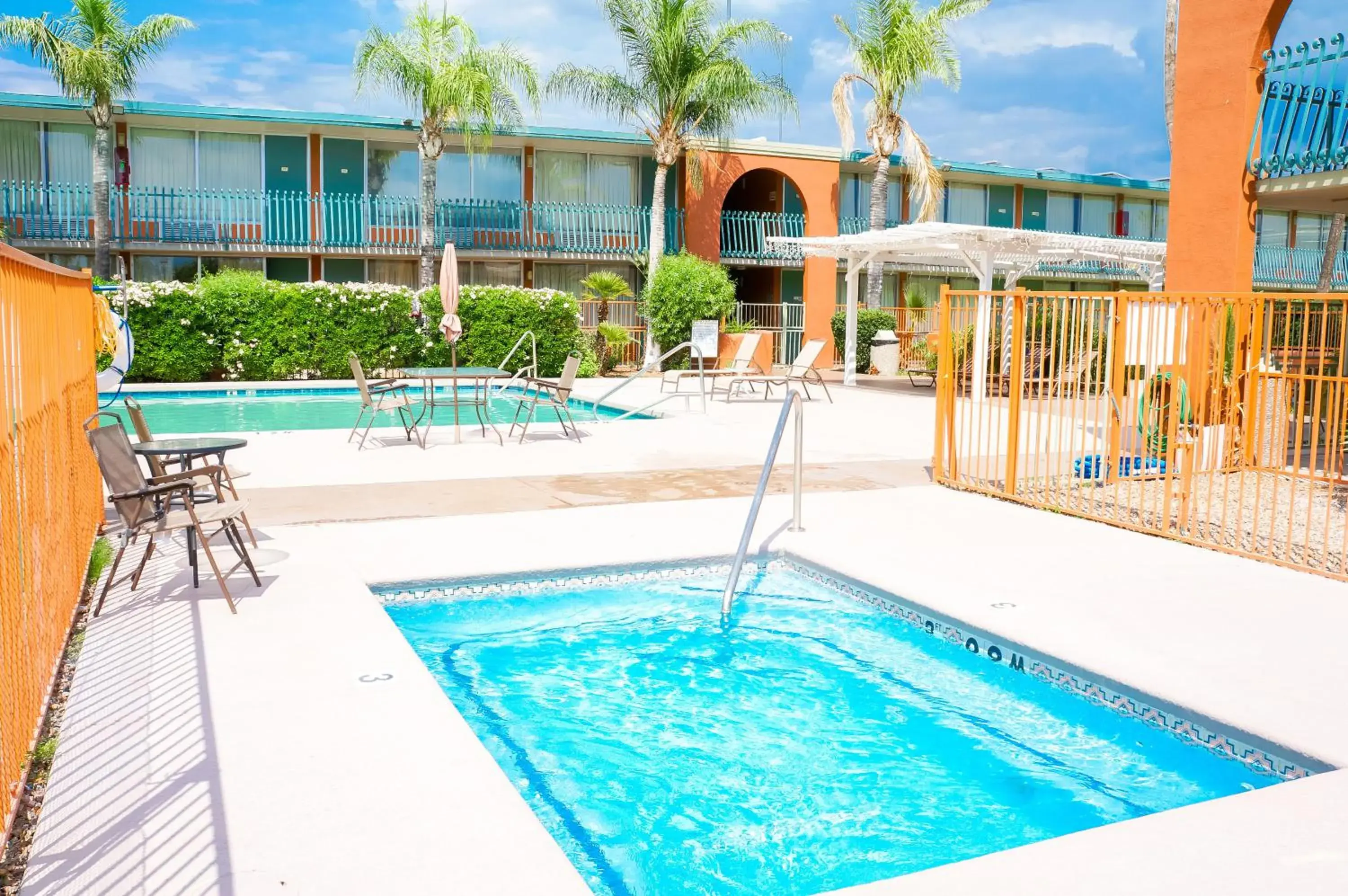 Swimming Pool in GLH Hotel