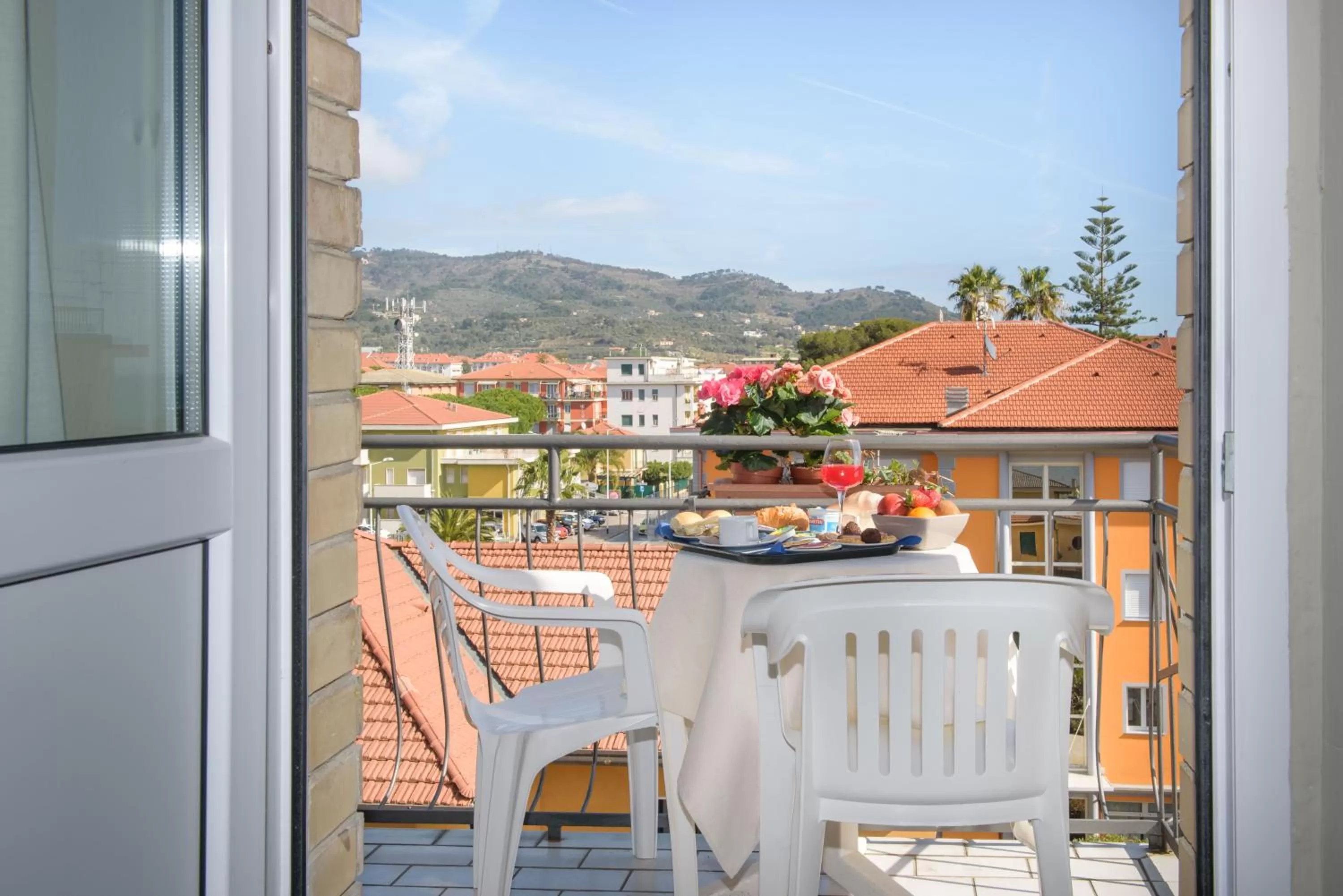 Photo of the whole room in Hotel Ristorante La Marina Mhotelsgroup