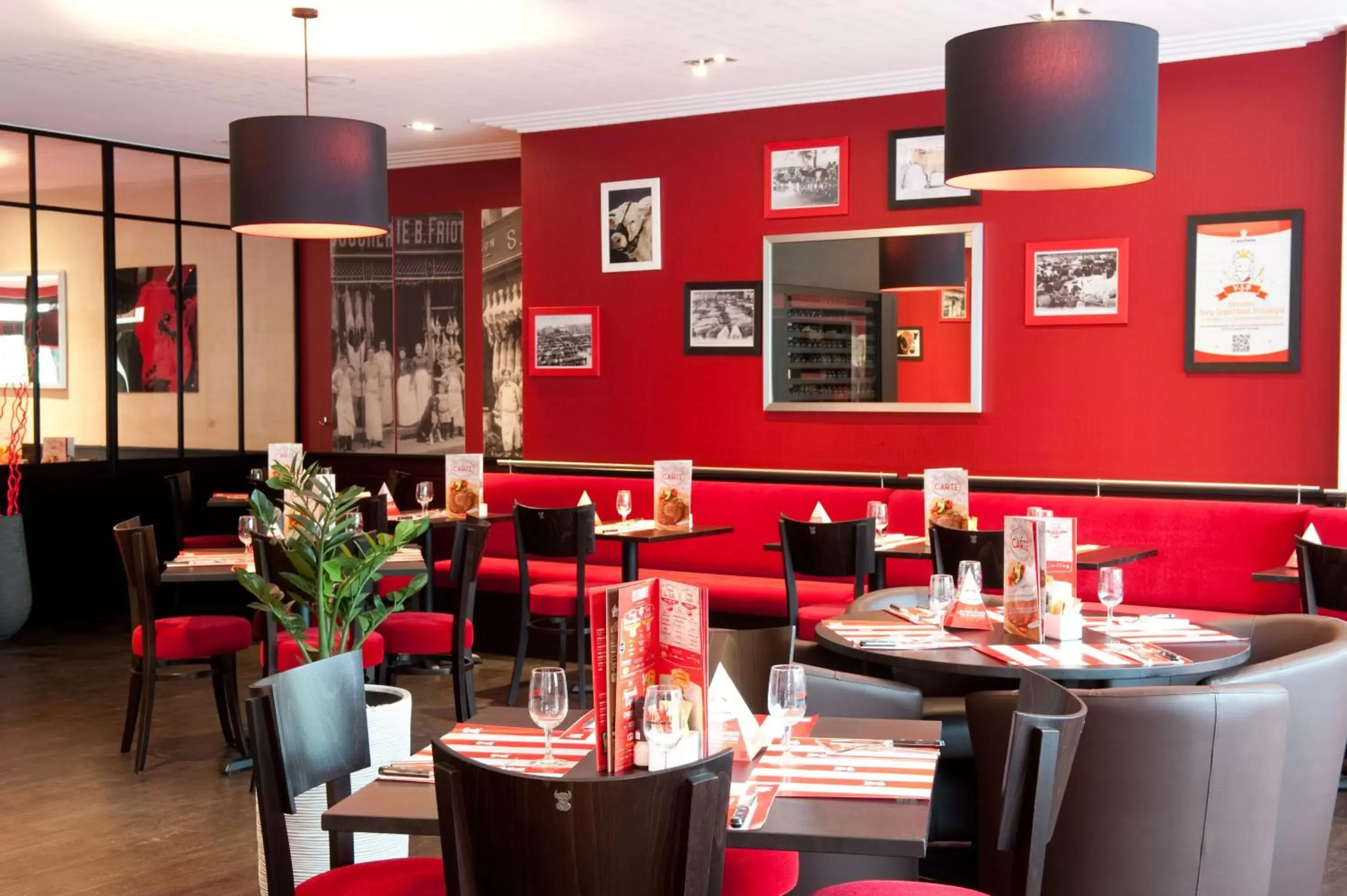 Restaurant/Places to Eat in Campanile Limoges Centre - Gare