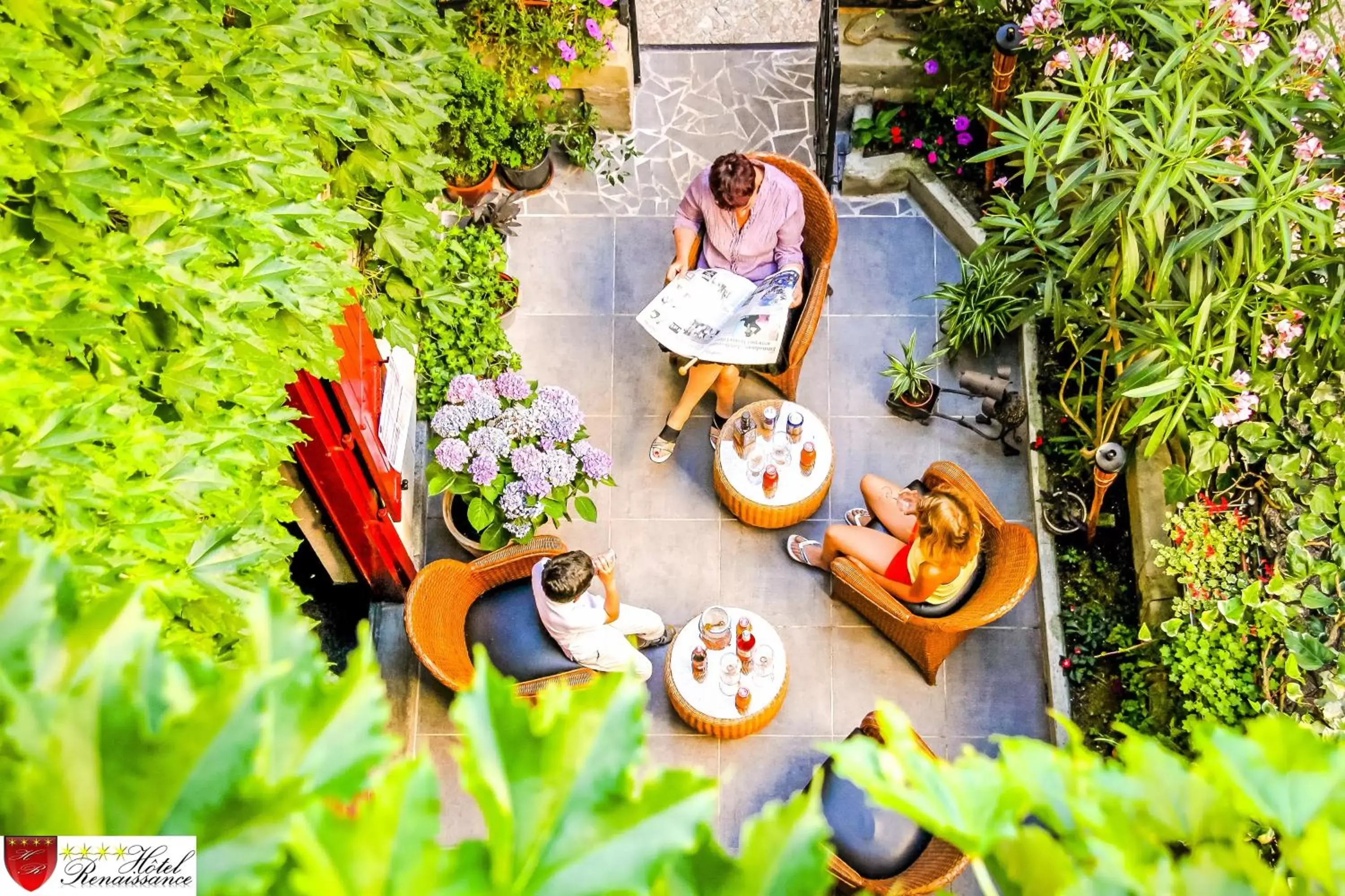 Patio in Hôtel Renaissance