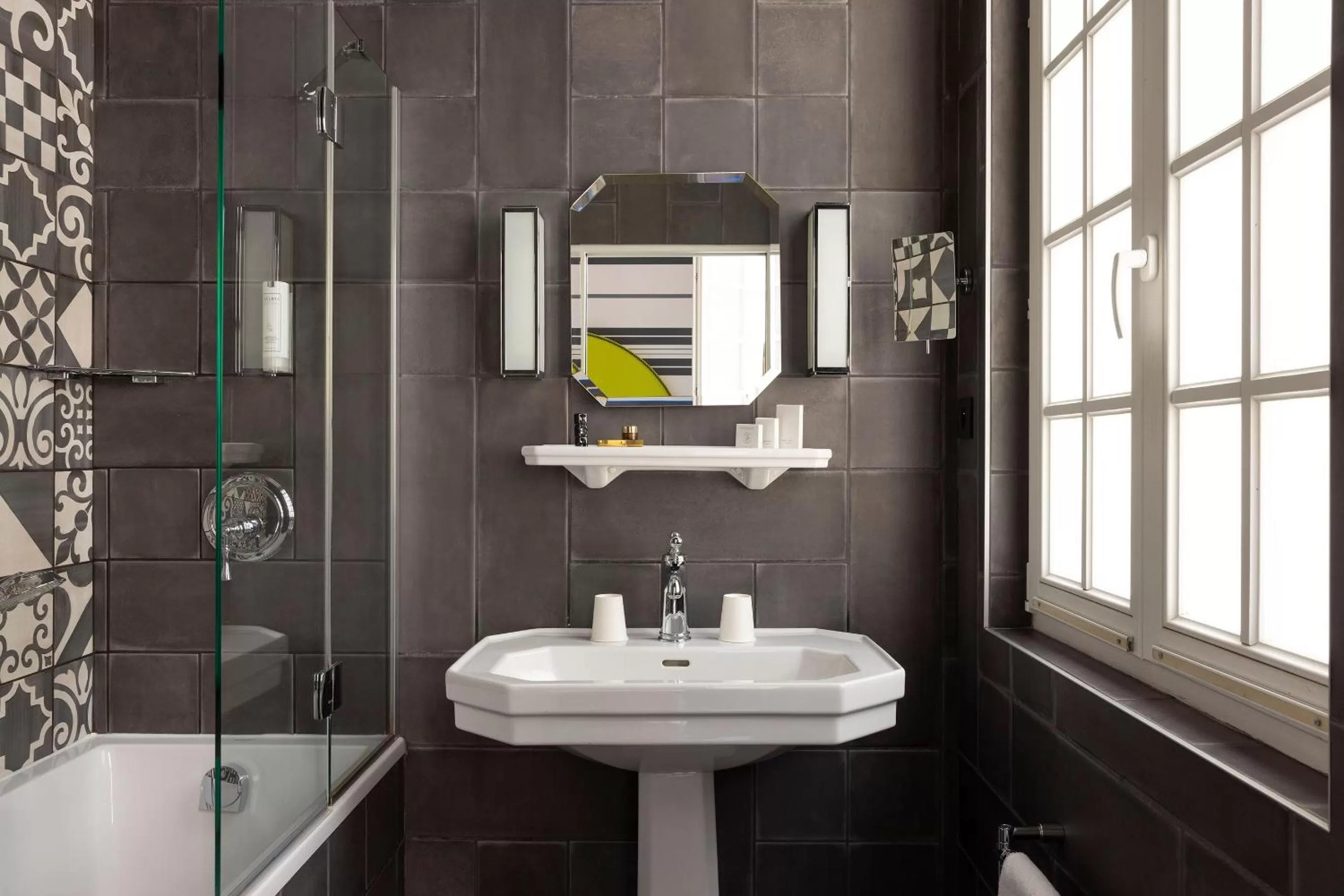 Bathroom in Hôtel Fabric