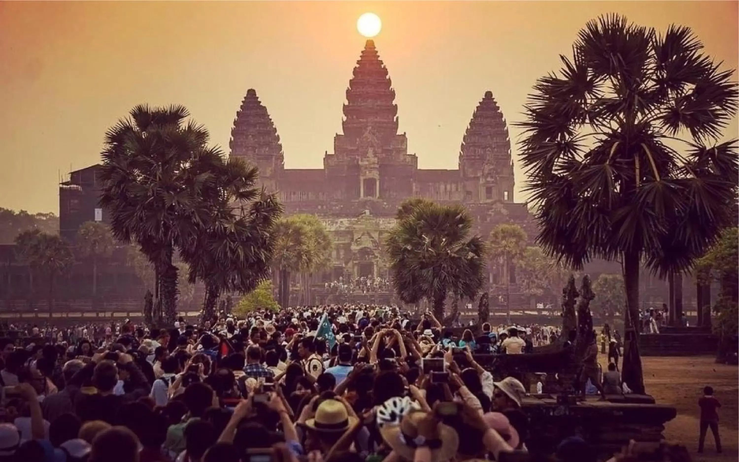 Nearby landmark in Central Corner d'Angkor