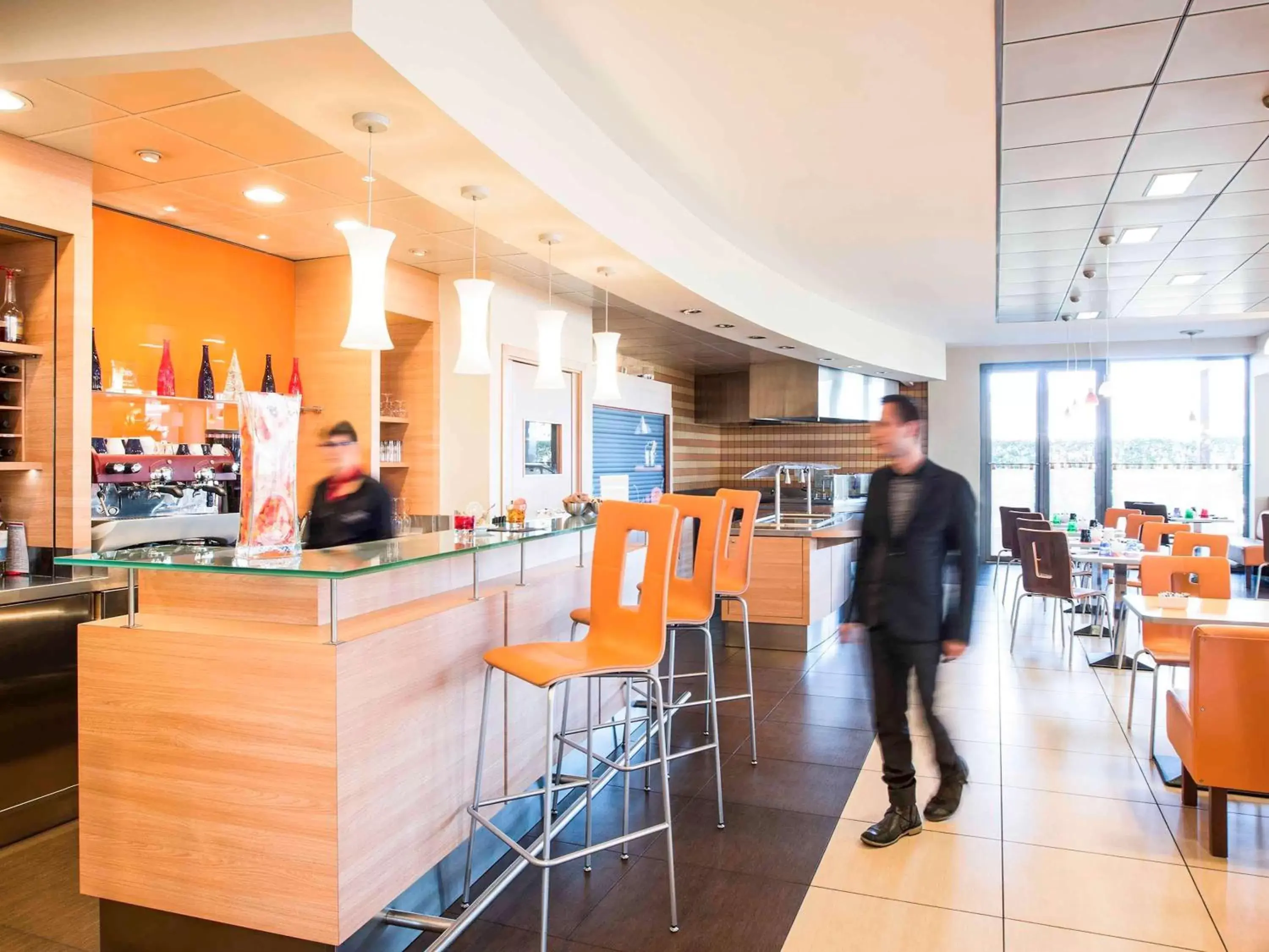 Lounge or bar, Guests in Ibis Como