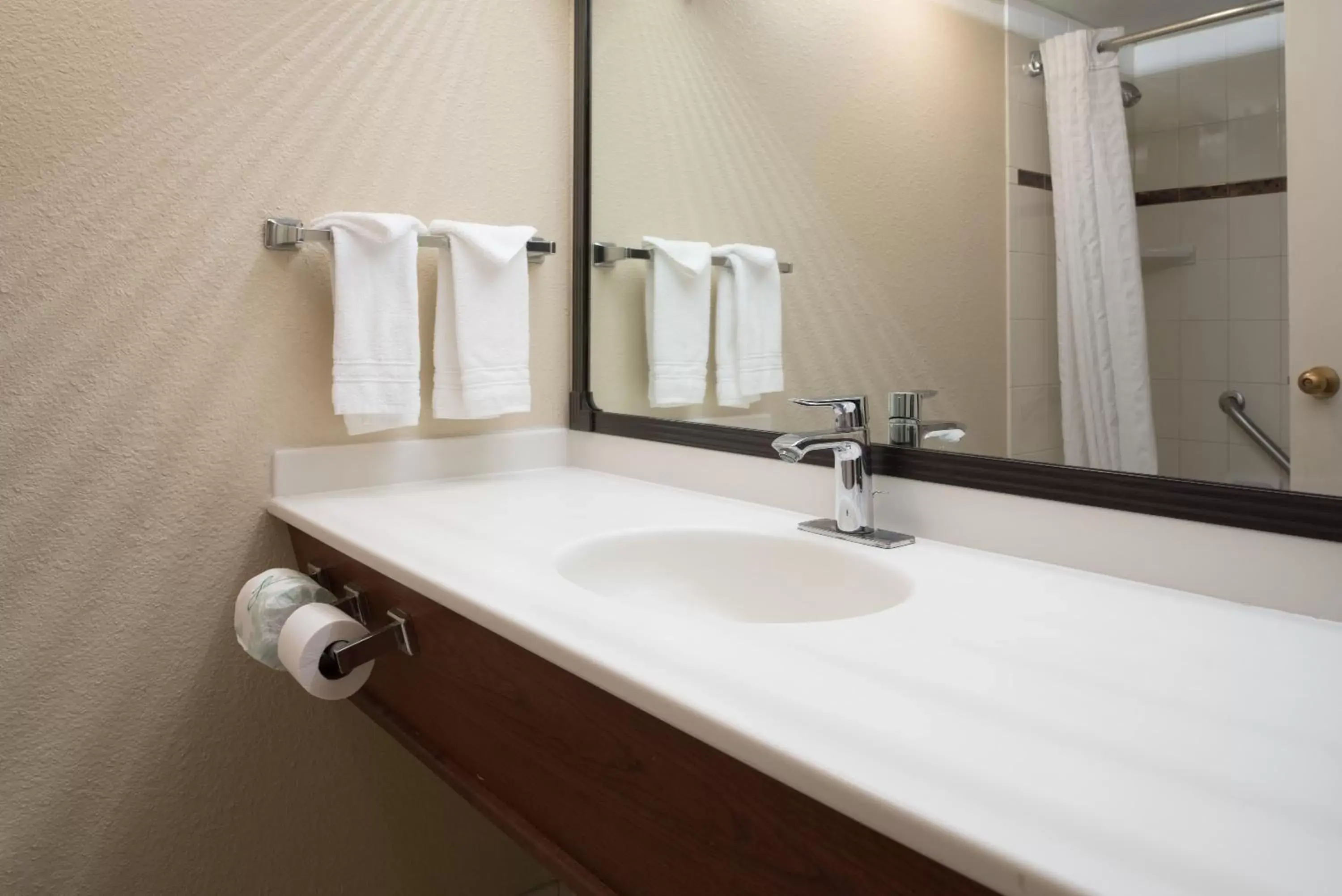 Bathroom in Ramada by Wyndham Downtown Spokane