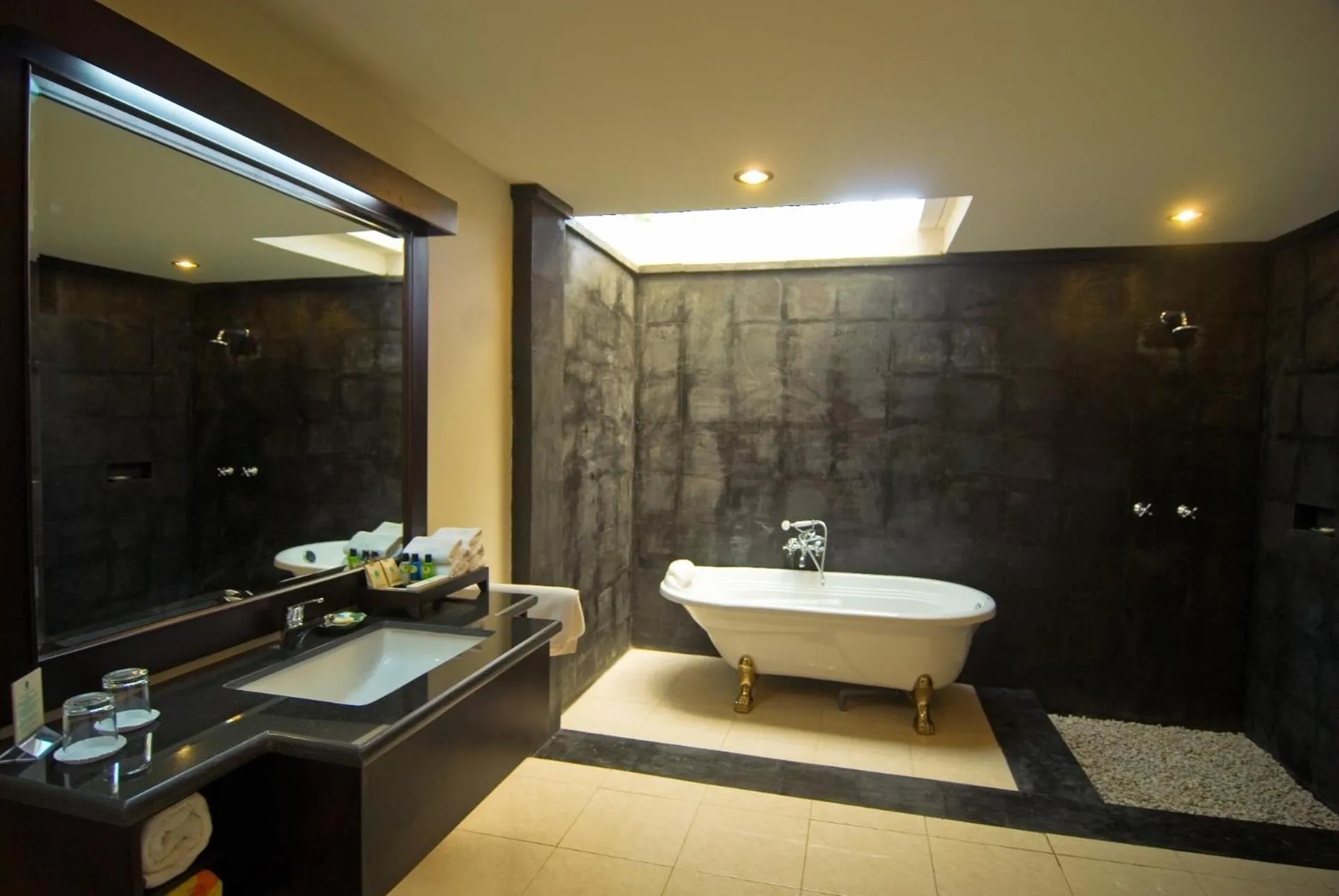Bathroom in Pertiwi Resort & Spa