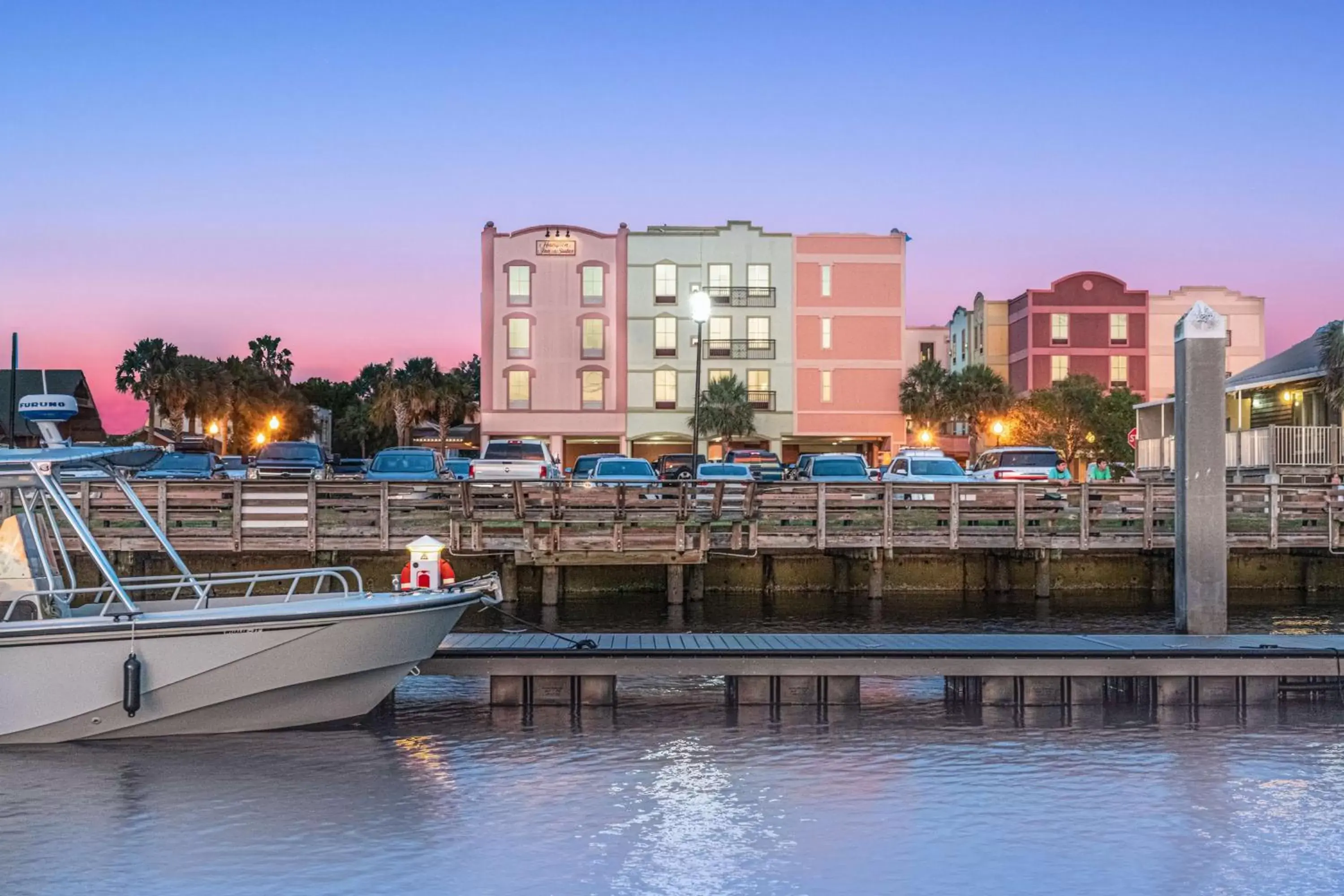Property building in Hampton Inn & Suites Amelia Island-Historic Harbor Front Property building in Hampton Inn & Suites Amelia Island-Historic Harbor Front