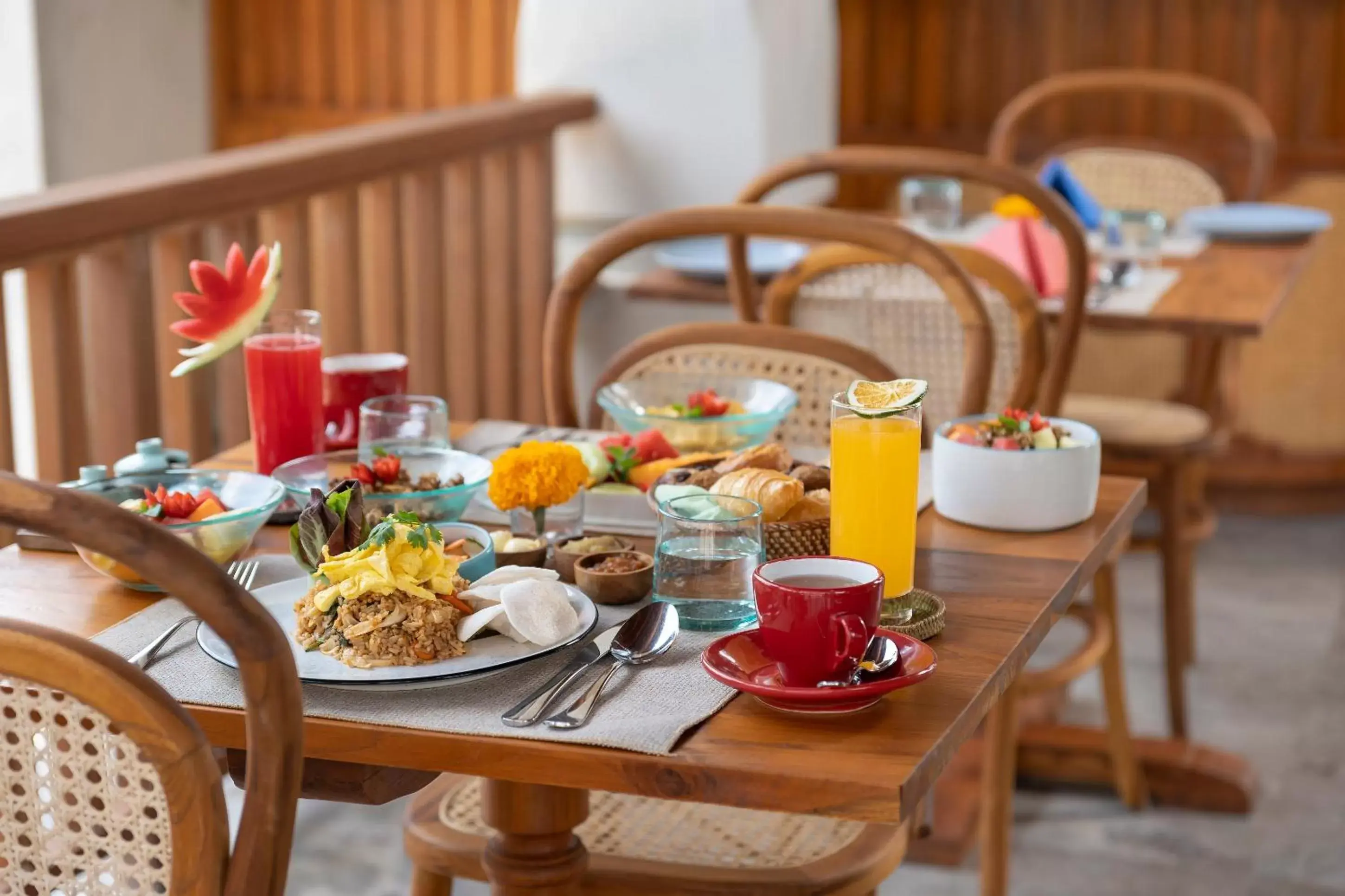 Restaurant/places to eat, Breakfast in Adiwana Unagi Suites